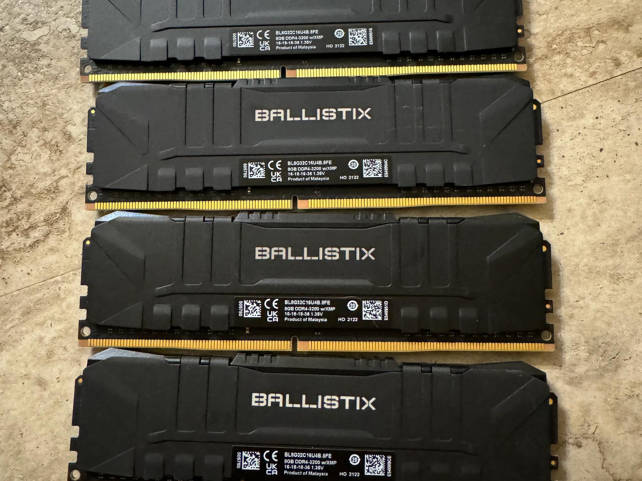 Ballistix RAM 8GB 3200Mhz x4 (32GB)