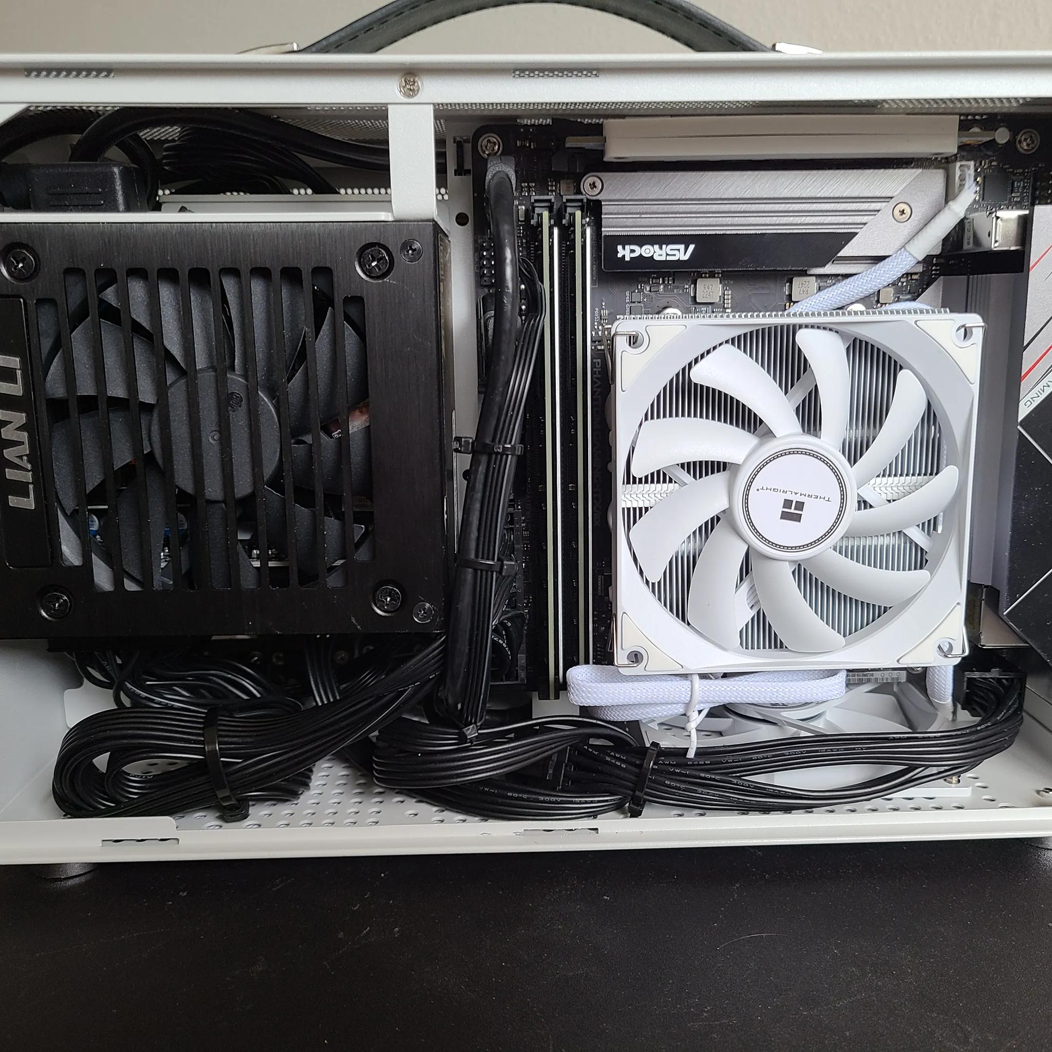 RX 6700 XT | Ryzen 5 3600X | 1TB Gen4 NVME | 32GB 3200MHz RAM