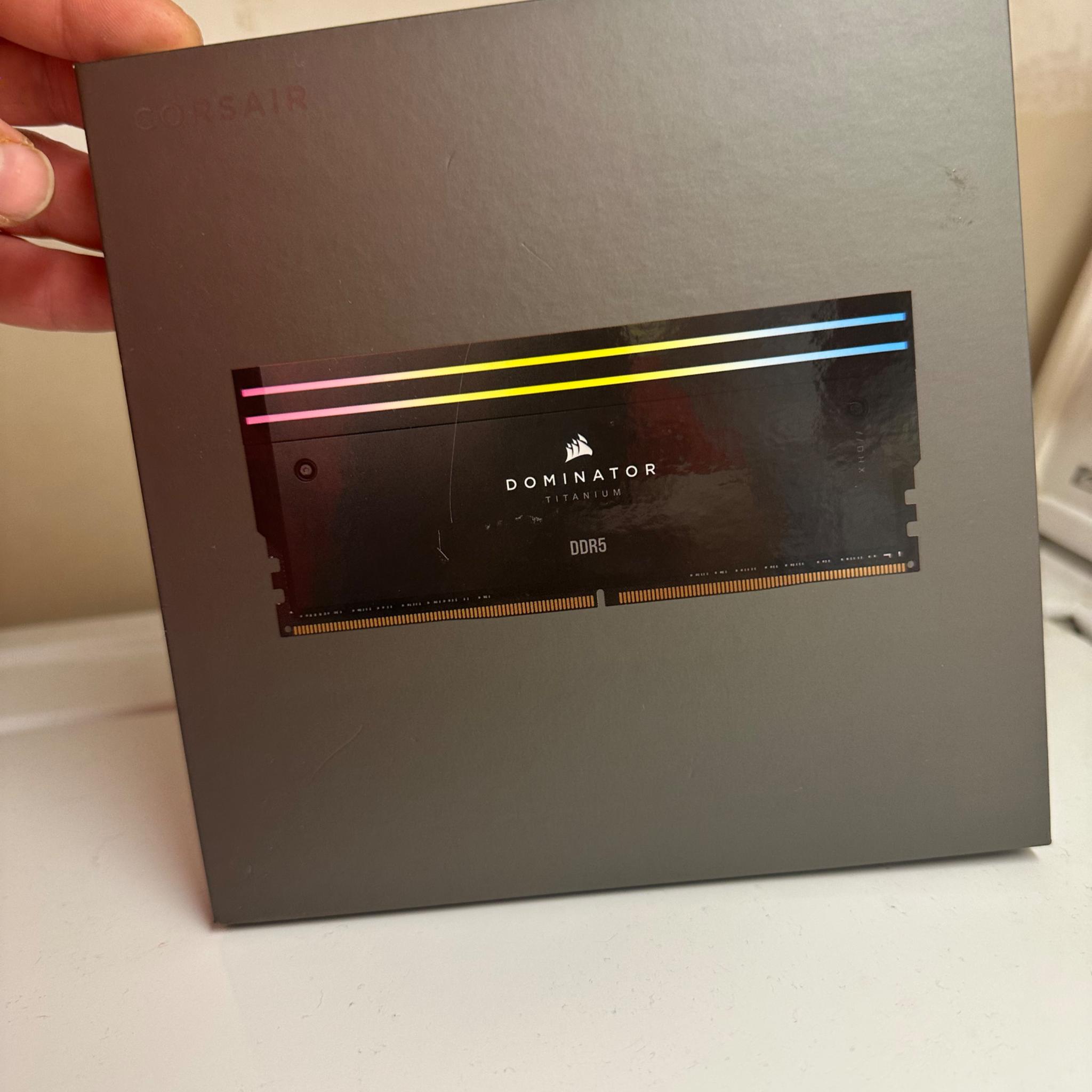 CORSAIR Dominator Titanium 96GB (2 x 48GB) DDR5 6600 (PC5 52800) CMP96GX5M2B6600C32