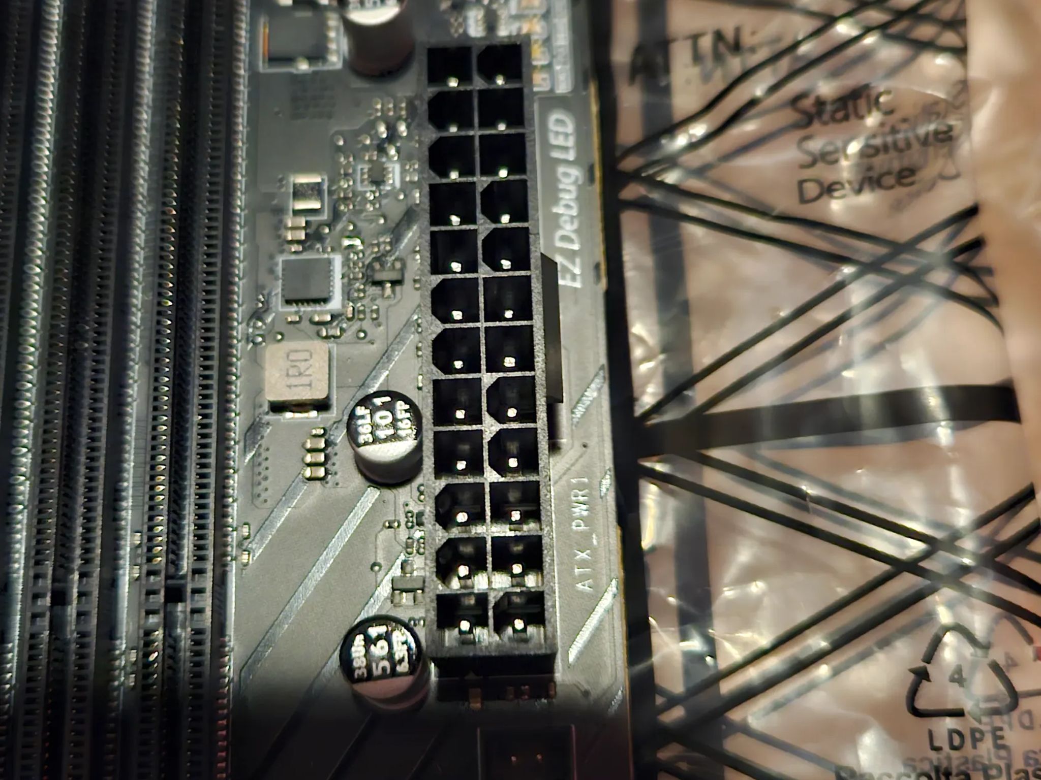 MSI Pro Series B760-VC WIFI DDR5