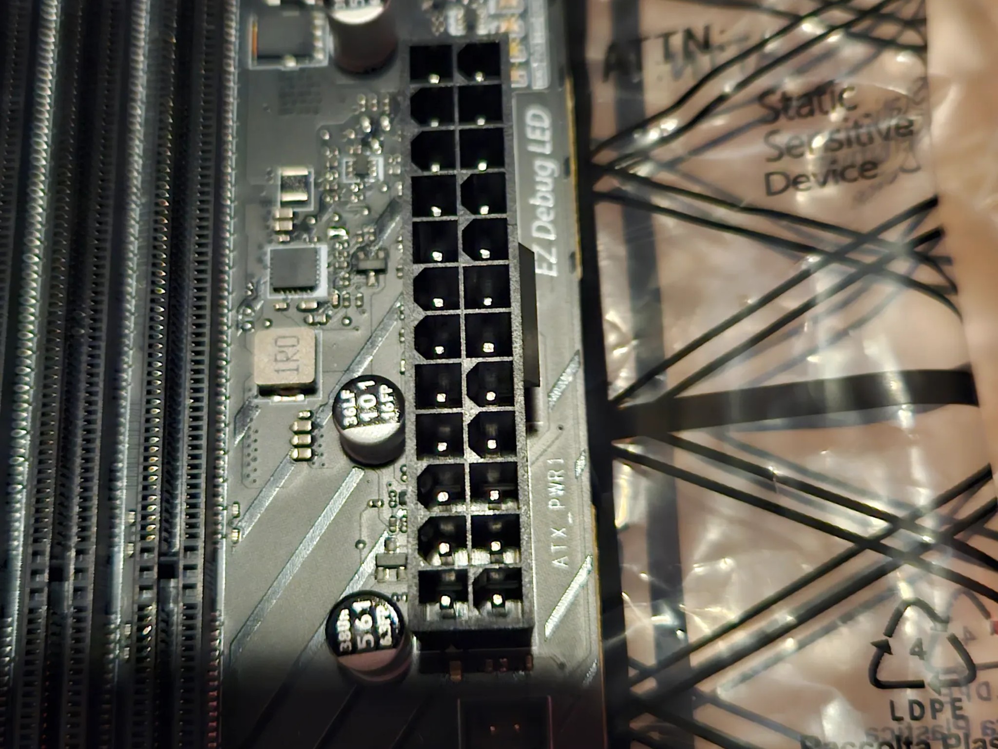 MSI Pro Series B760-VC WIFI DDR5