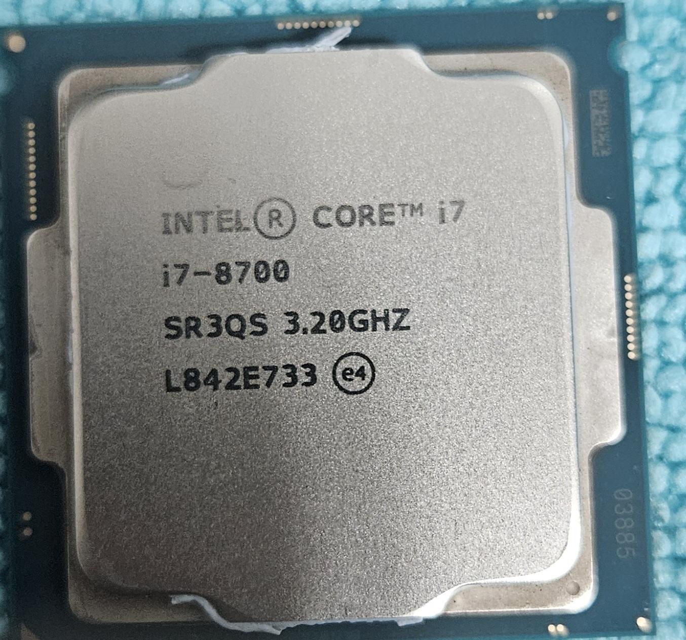 I7 8700