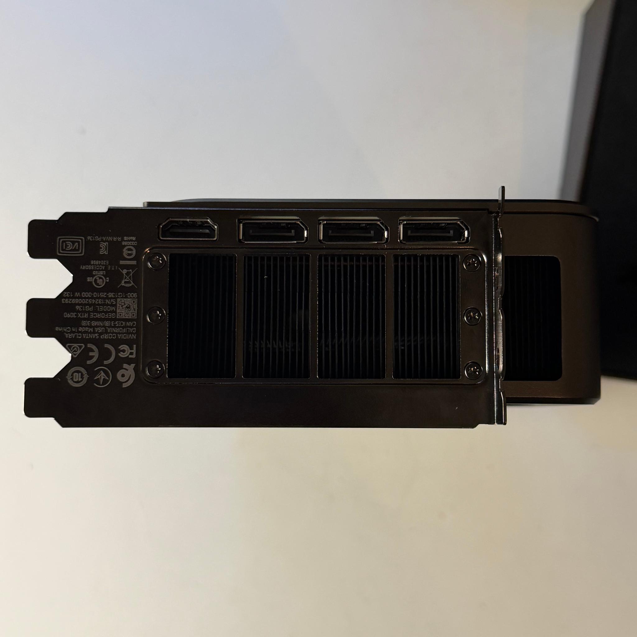 NVIDIA Founders Edition GeForce RTX 3090