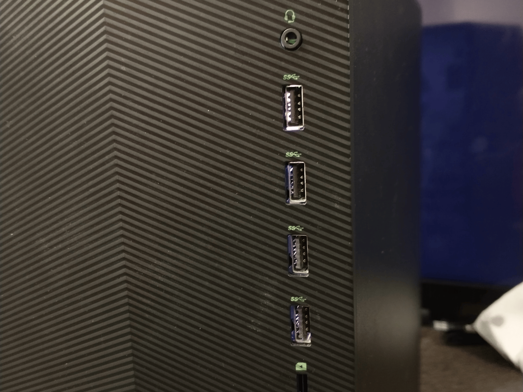 SLEEPER i5-10400F 1660TI 1.5TB SSD 16GB RAM - HP Sleeper special