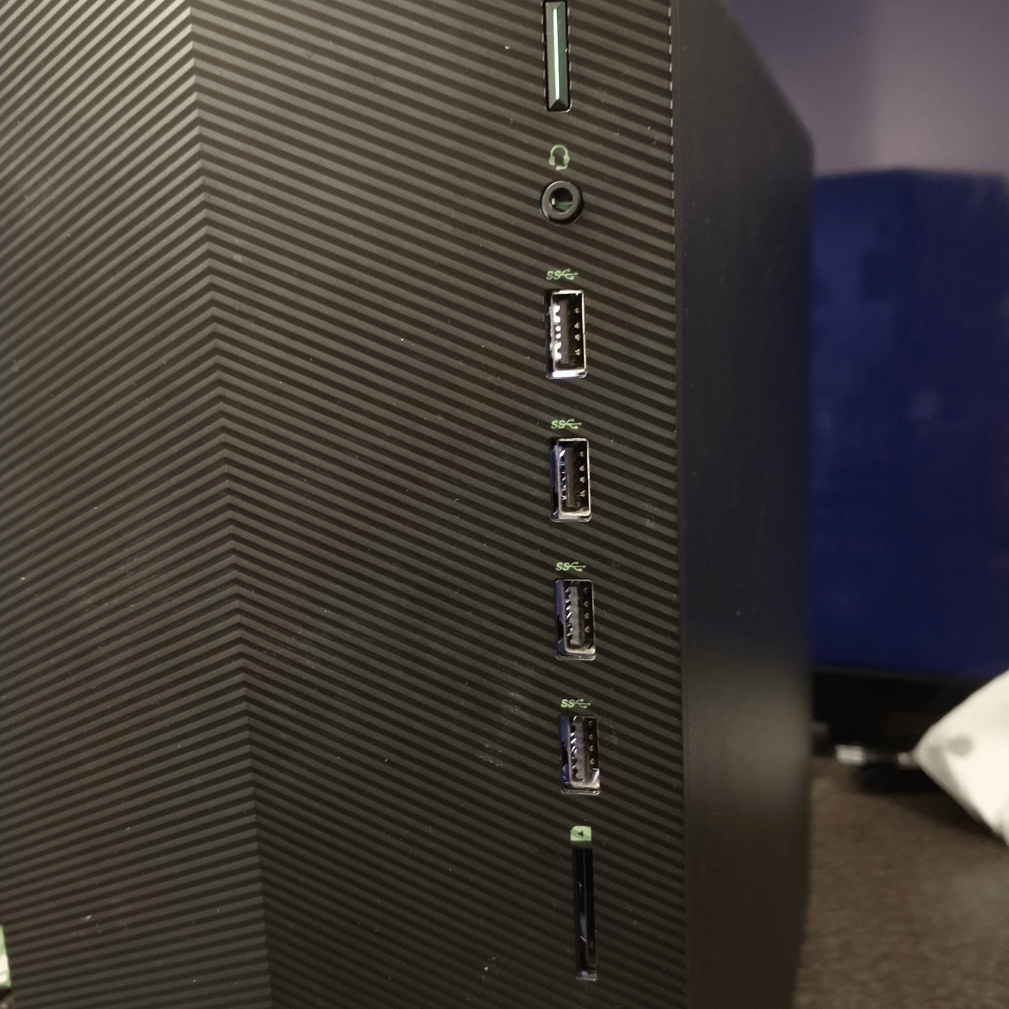 SLEEPER i5-10400F 1660TI 1.5TB SSD 16GB RAM - HP Sleeper special
