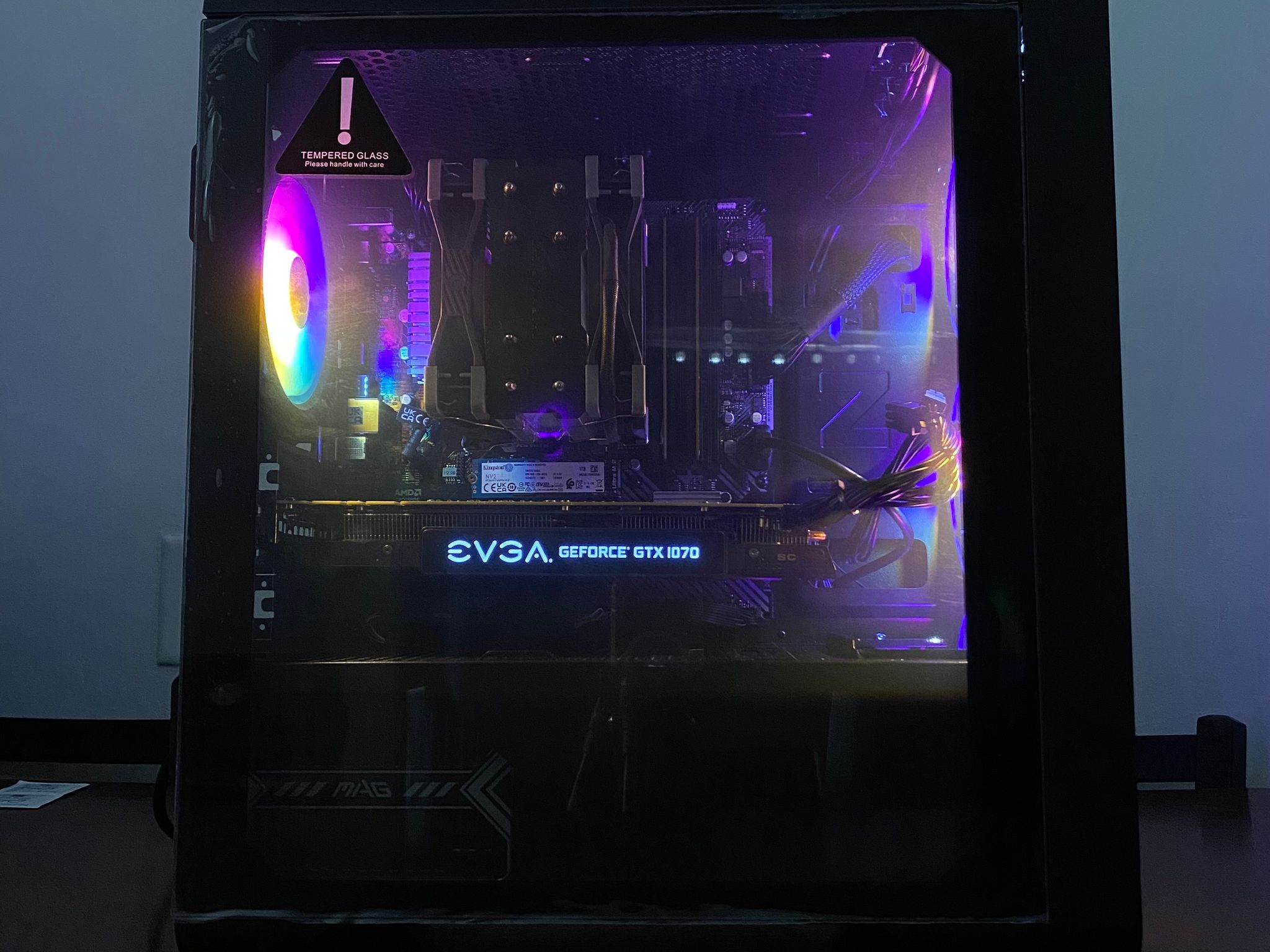 Ryzen 5 | 16 ram | GTX 1070 | 1tb ssd