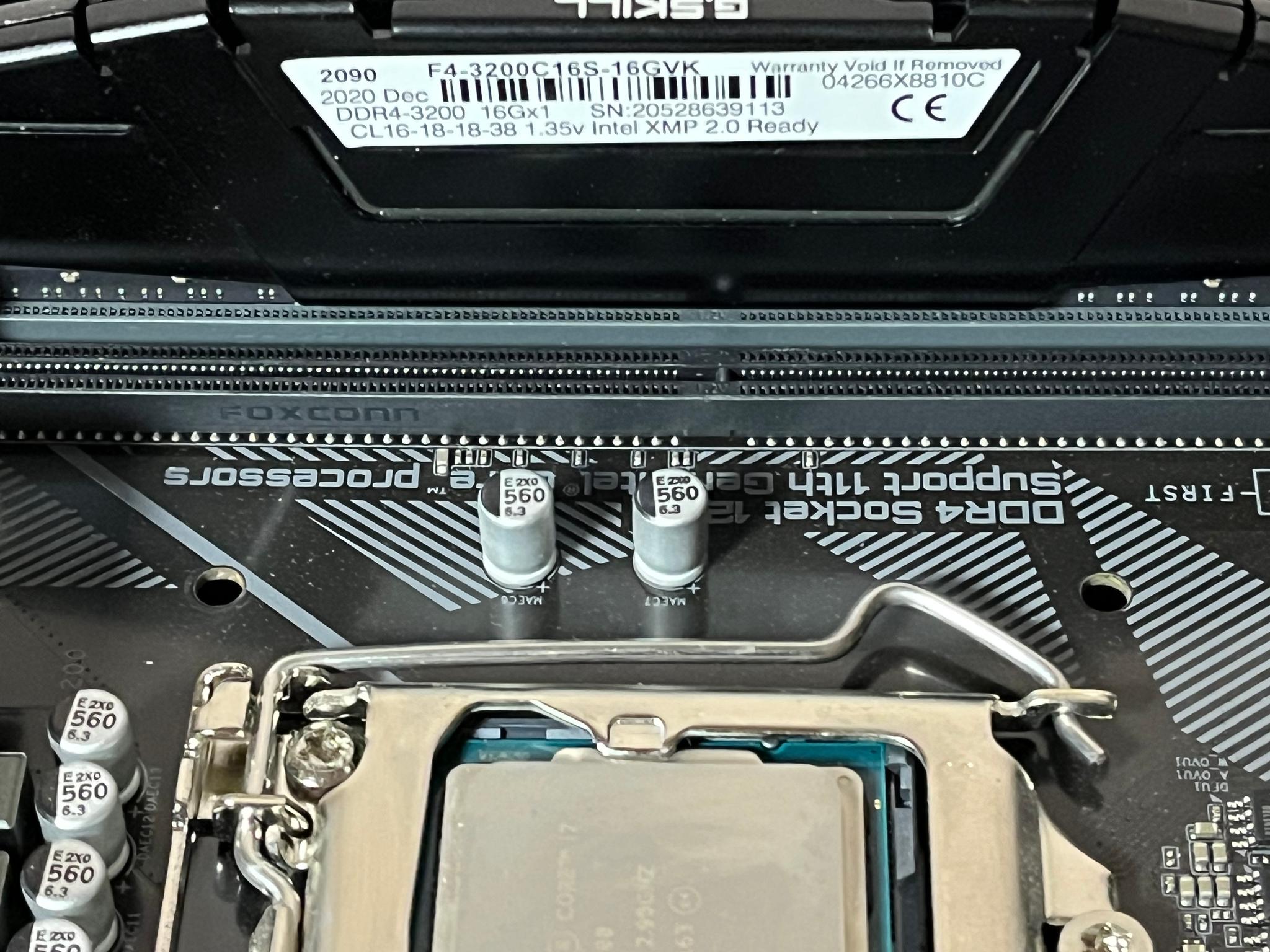 Intel PC Builder Bundle | i7-10700 | Gigabyte Z590 | 32GB DDR4 3200 CL16