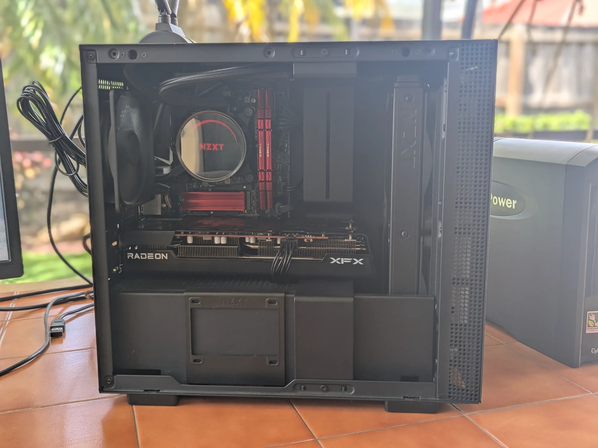 Obsidian Flame - ITX Build i7 9700k, RX 6600 XT, 16GB RAM, 512GB NVMe SSD, 1TB HDD, AIO