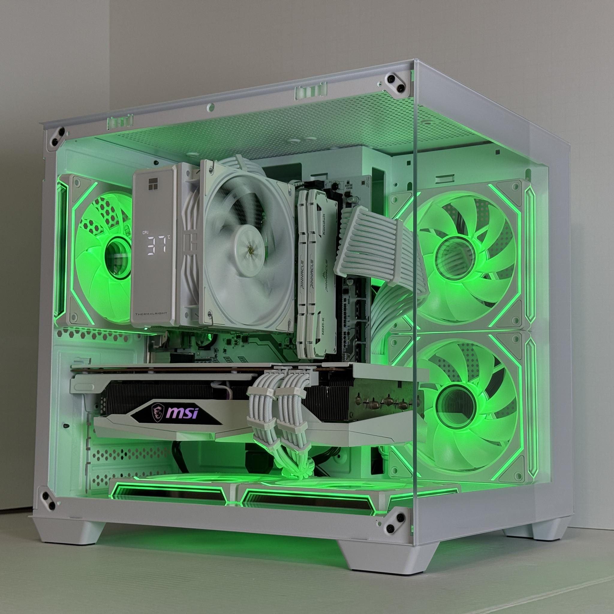 Infinite Cloud 1440p | RX 6700 XT | Ryzen 5 5600 | 1TB NVMe