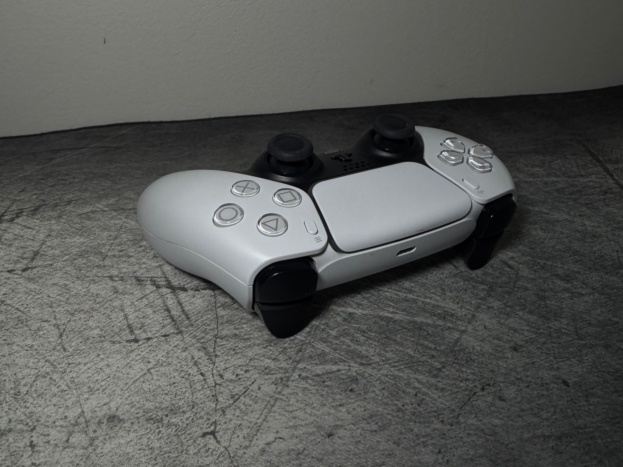 PlayStation 5 Pro Digital 2TB w/ White Controller