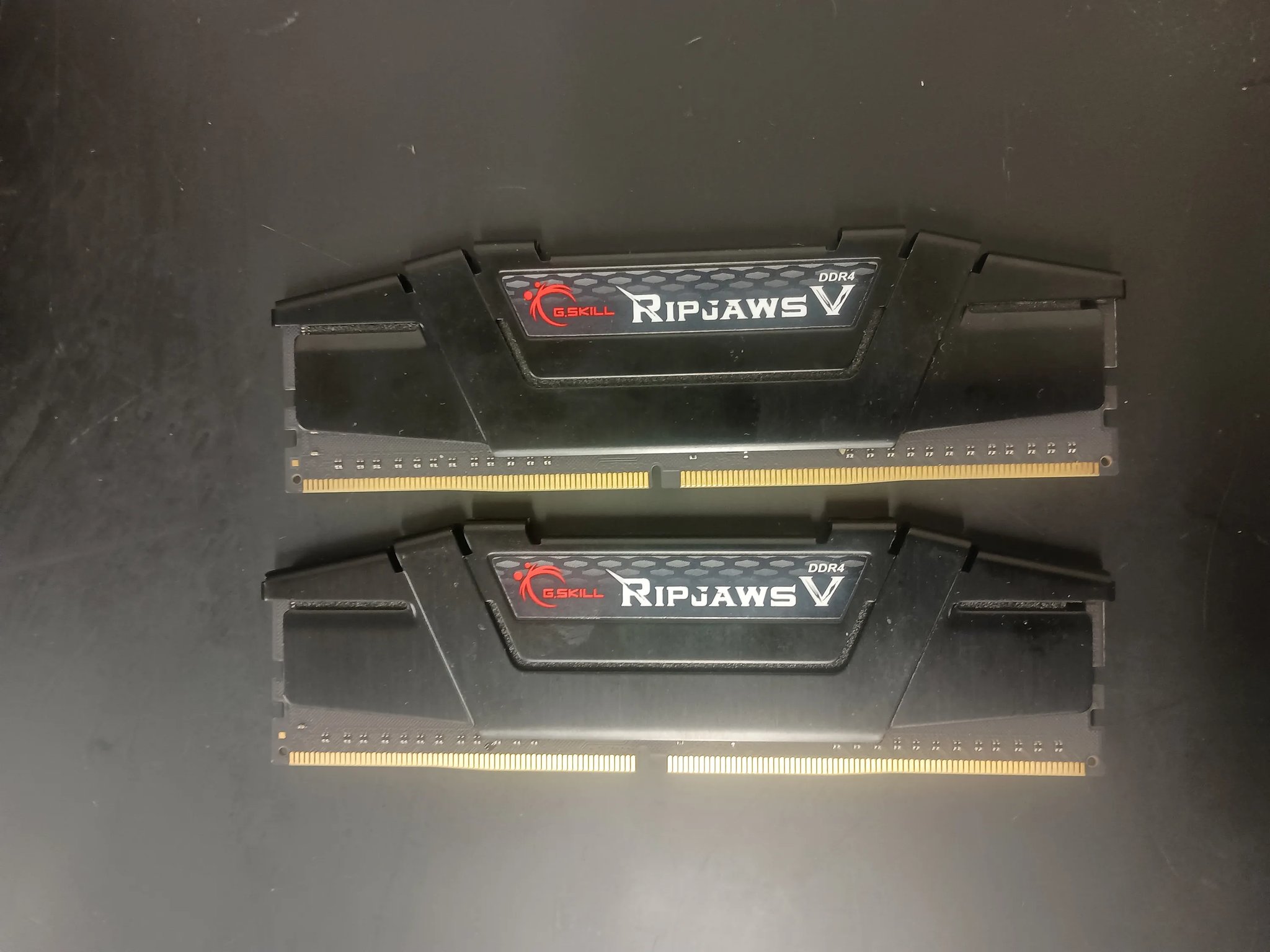 G.Skill Ripjaws DDR4 3200MHz - 2x8GB