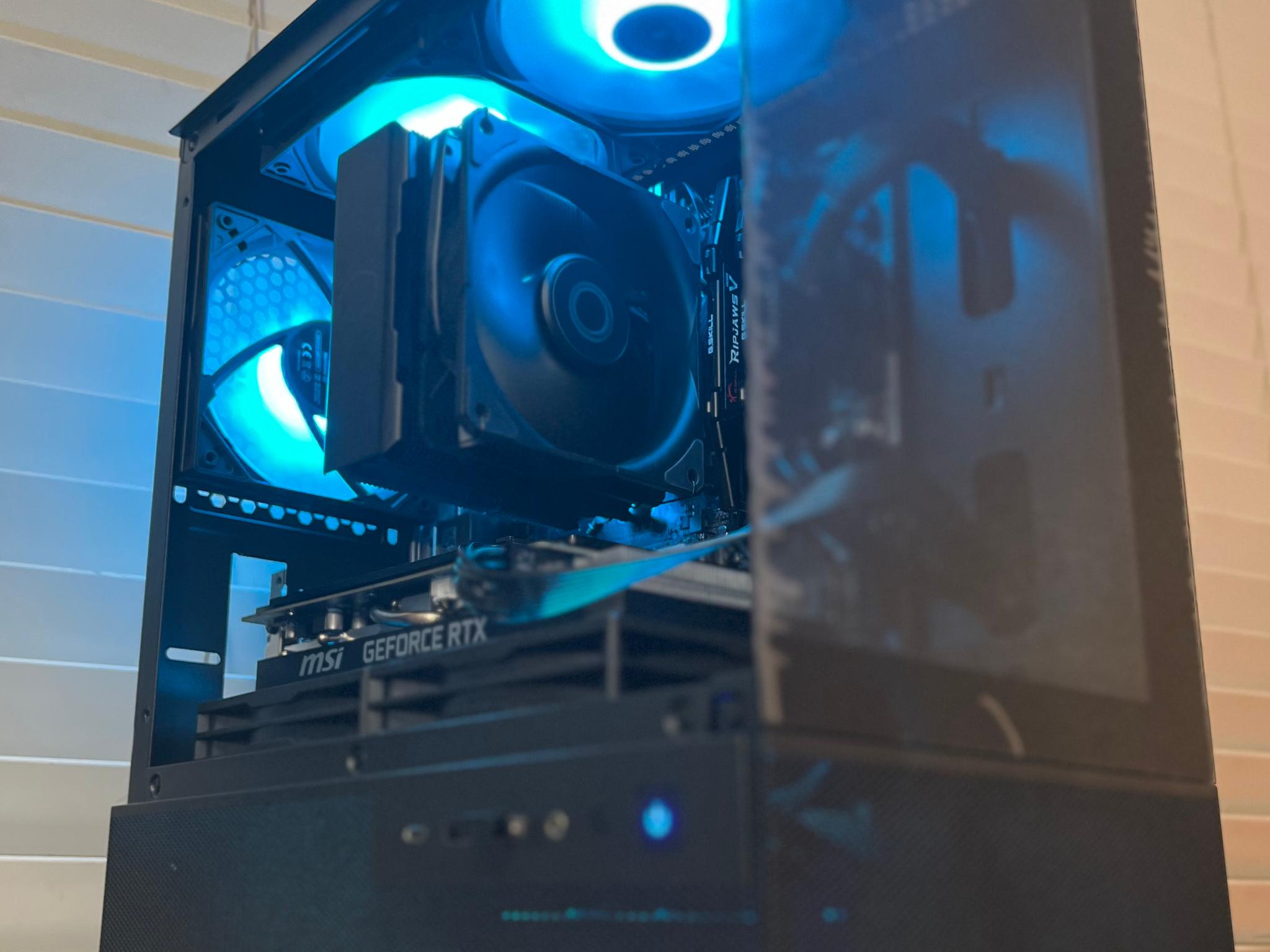 🥷💙Gaming PC|Ryzen 5 3600|NVDIA RTX 2060|16gb DDR4|256gb SSD|Wifi|Windows 11 PRO|Kakashi themed