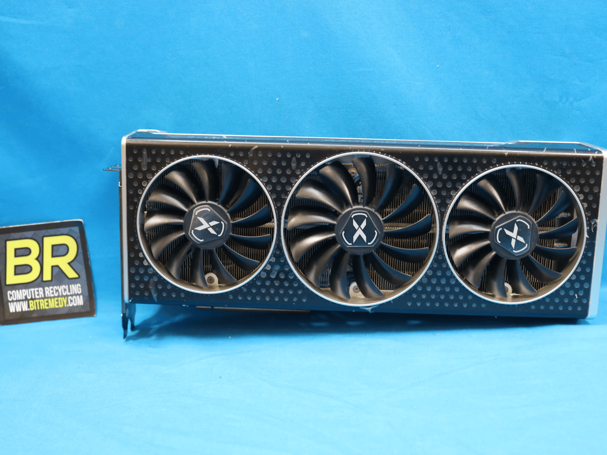 XFX Speedster Qick319 AMD Radeon RX 6700 XT 12GB GDDR6 PCIe Desktop GPU RX67XTYP VD.0
