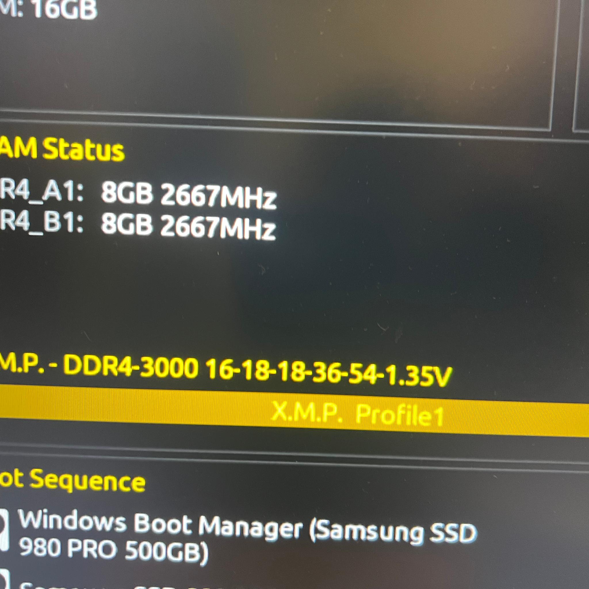 16GB (2x8GB) DDR4-3000MHz CL16 OLOY RAM Memory