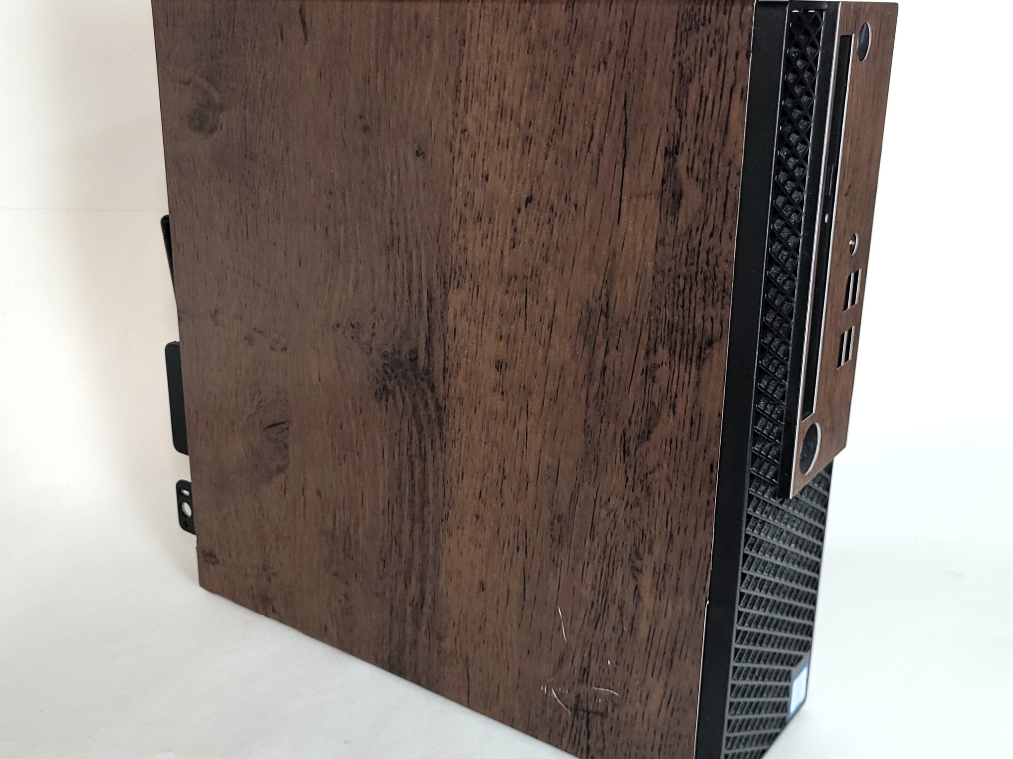 E-Sports  / Home Theater Budget PC, Nvidia Geforce RTX 3050, Intel i5-7500, 16GB Ram