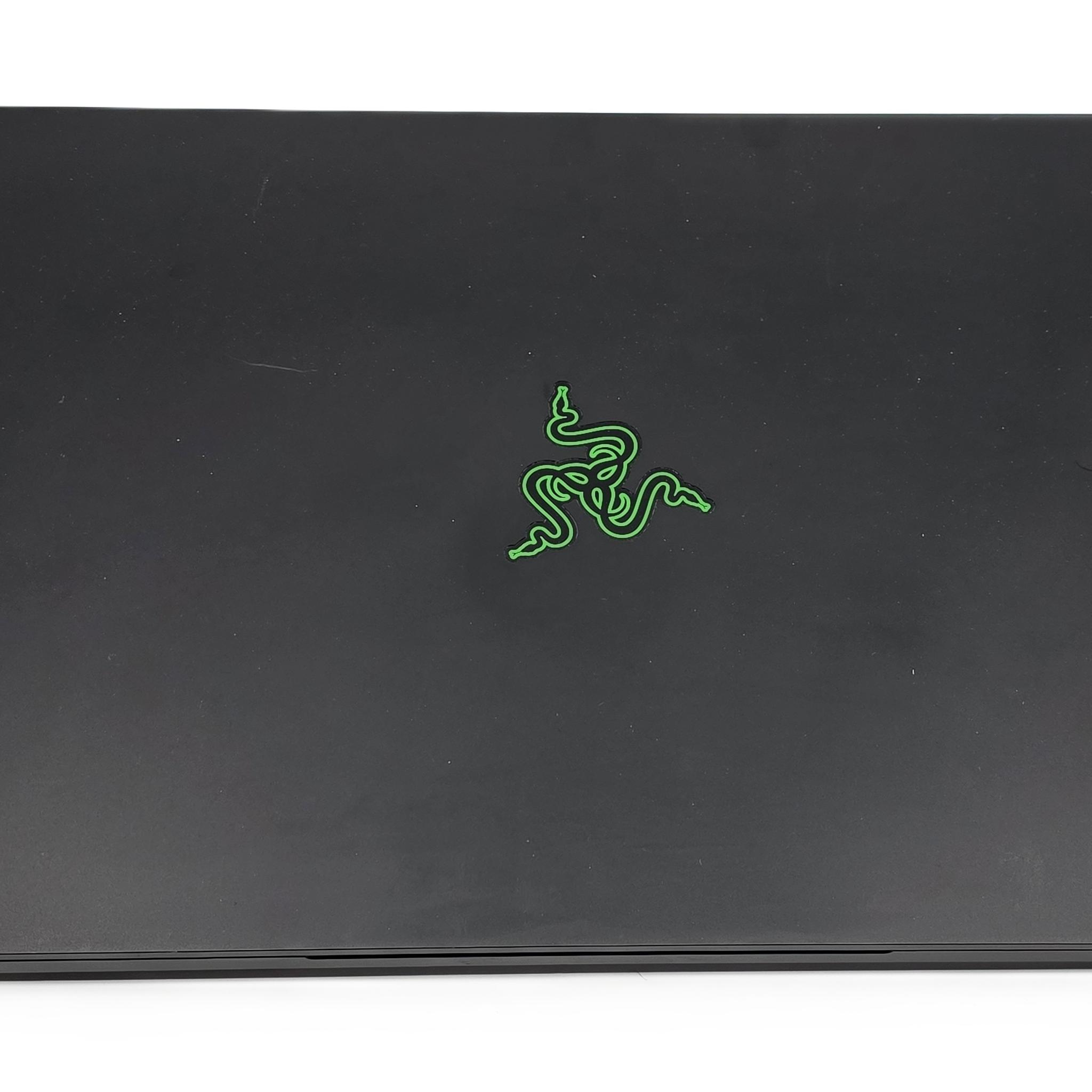 Razer Blade 15 Base Model (Early 2020) RZ09-0328 15.6-inch gaming laptop
