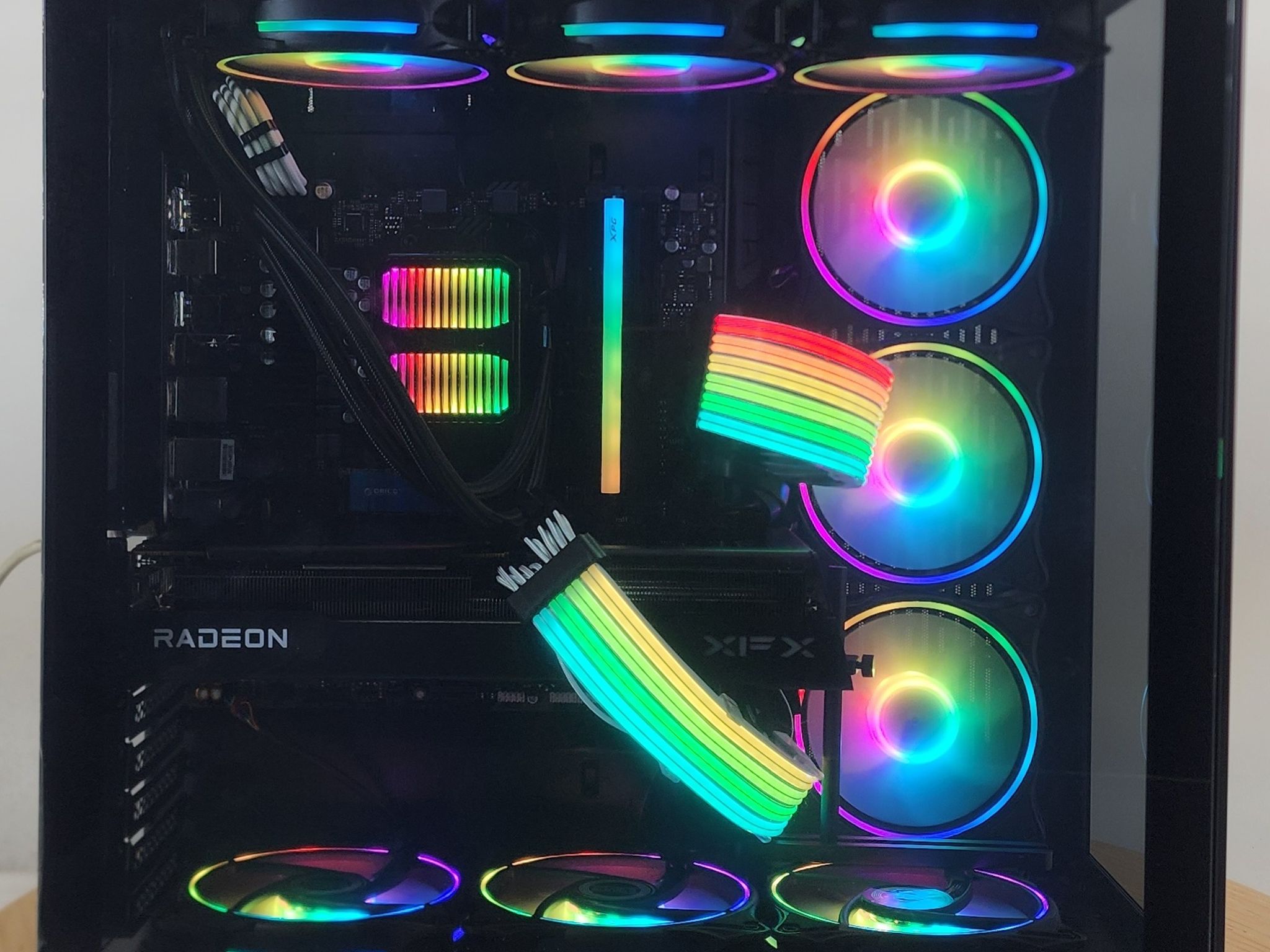 Gaming PC Ryzen 7 7800X3D 16GB RAM 1TB SSD RX 9060 XT 16GB Windows 11 Computer
