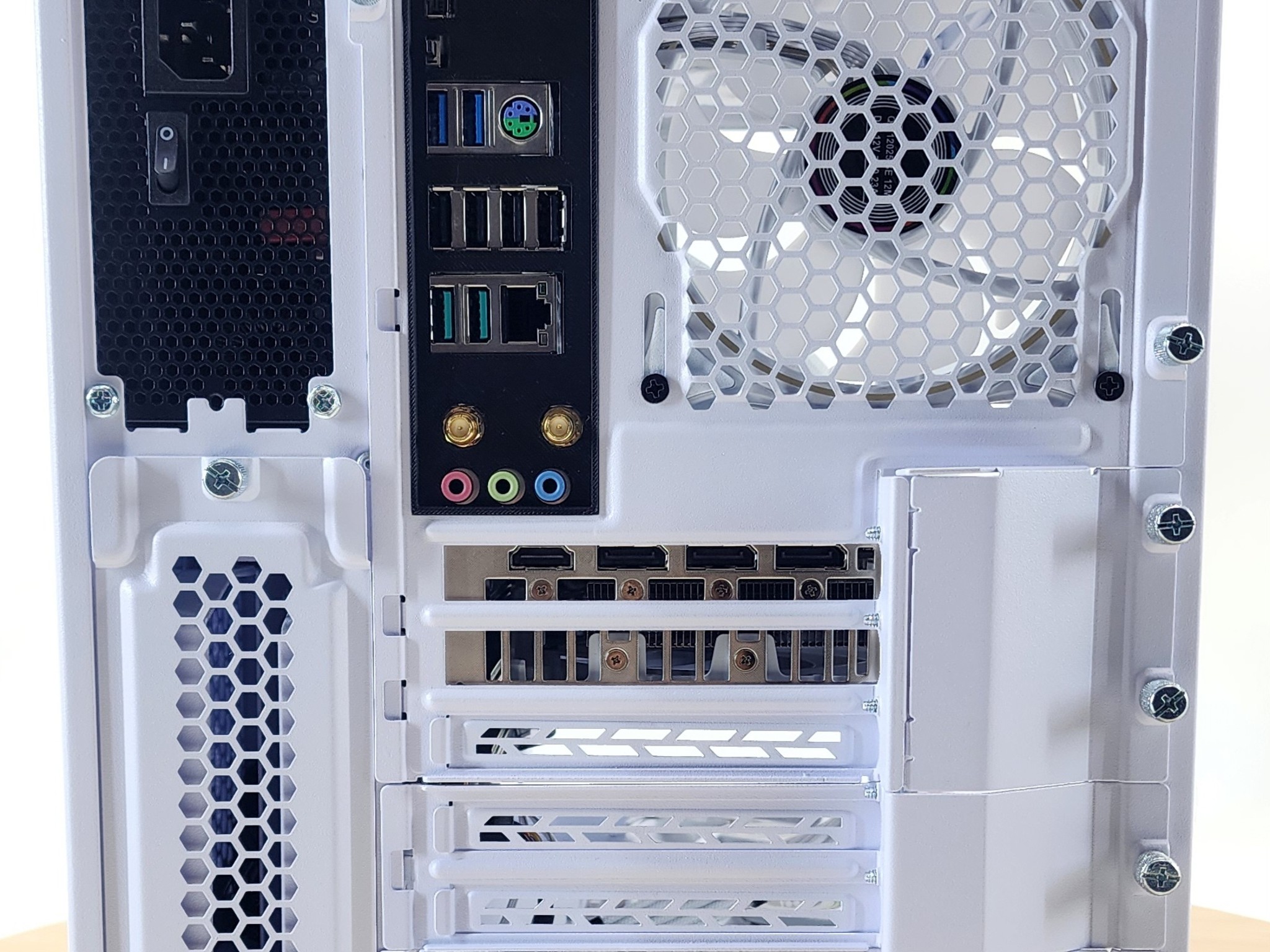 Gaming PC Ryzen 7 7700 32GB RAM 1TB SSD RTX 4070 12GB Win11 PC