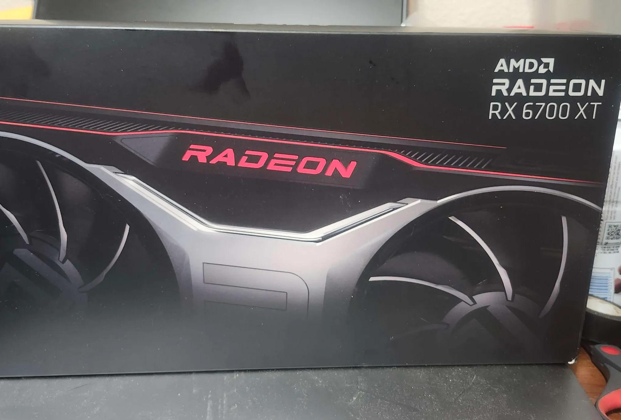 AMD RX 6700XT Reference