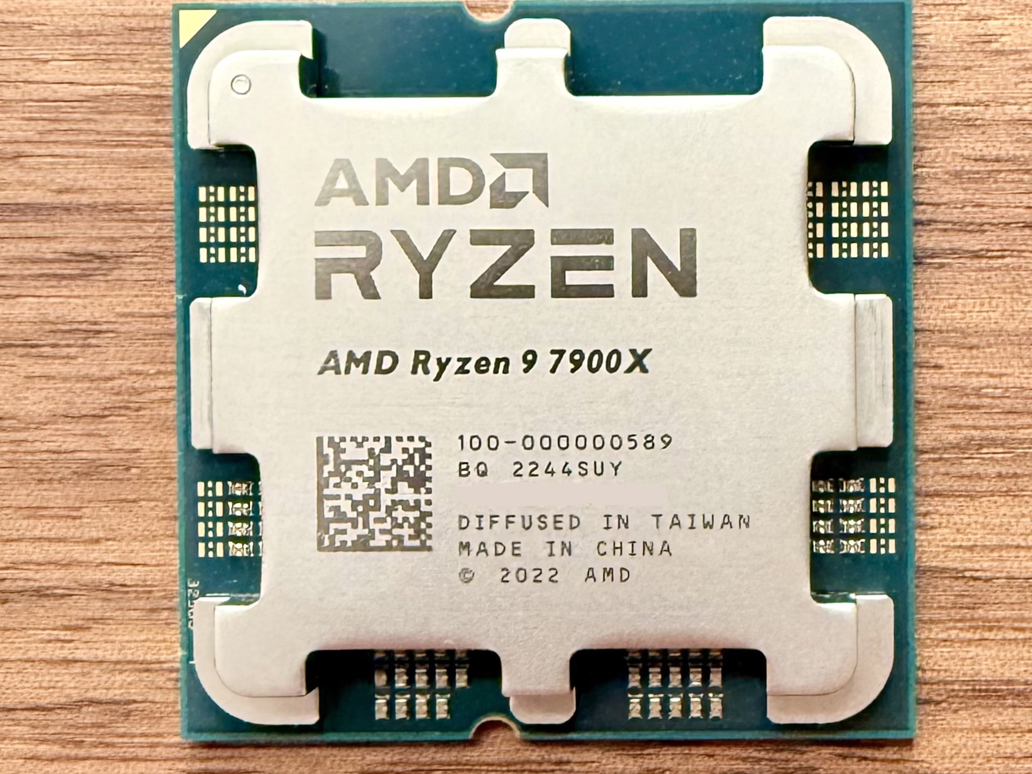 AMD Ryzen 7 7900X (12 Cores/24 Threads) (AM5)