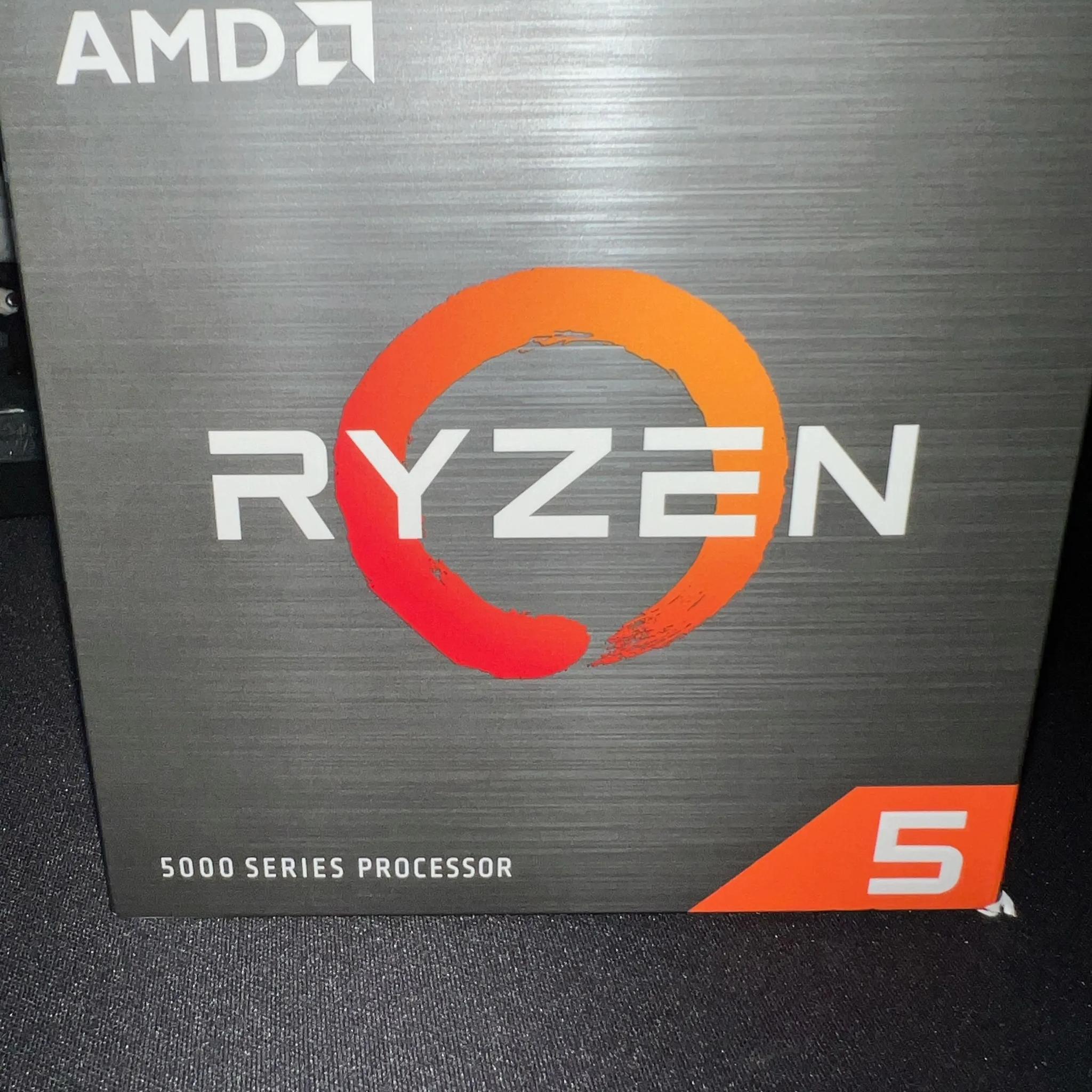 AMD Ryzen 5 5600X (Zen 3) - 6-Core 3.7GHz AM4 Desktop Processor