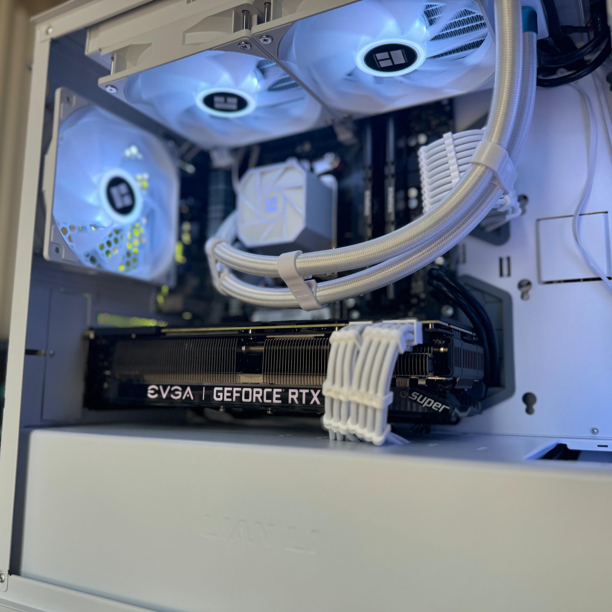 🧊🧊 RTX 2070 Super | Ryzen 5 3600X | 16GB DDR4 | 1TB SSD