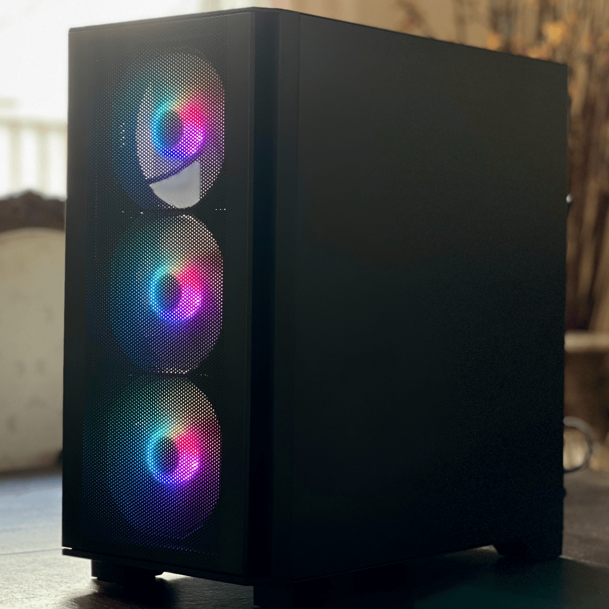 Ryzen 7 5800X, RTX 3070, 16GB 3600MHz, 1TB nvMe, ARGB fans, WiFi 6E