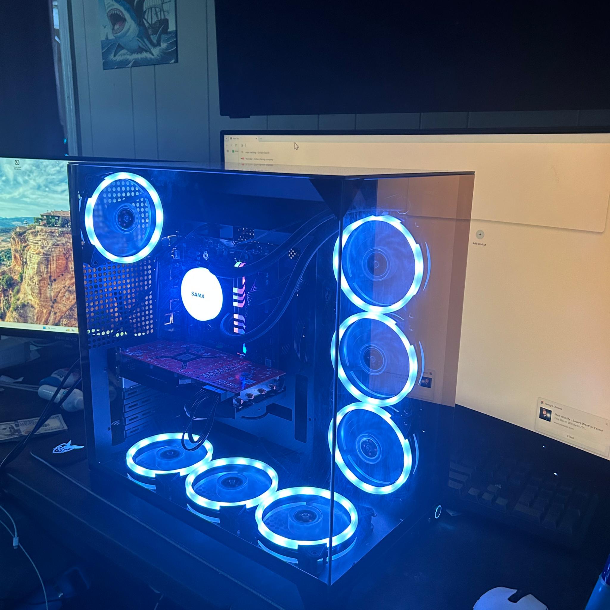 Glass Cube Gaming PC | RX 5700xt | Ryzen 5 | 32GB DDR4 | 1TB M.2 SSD