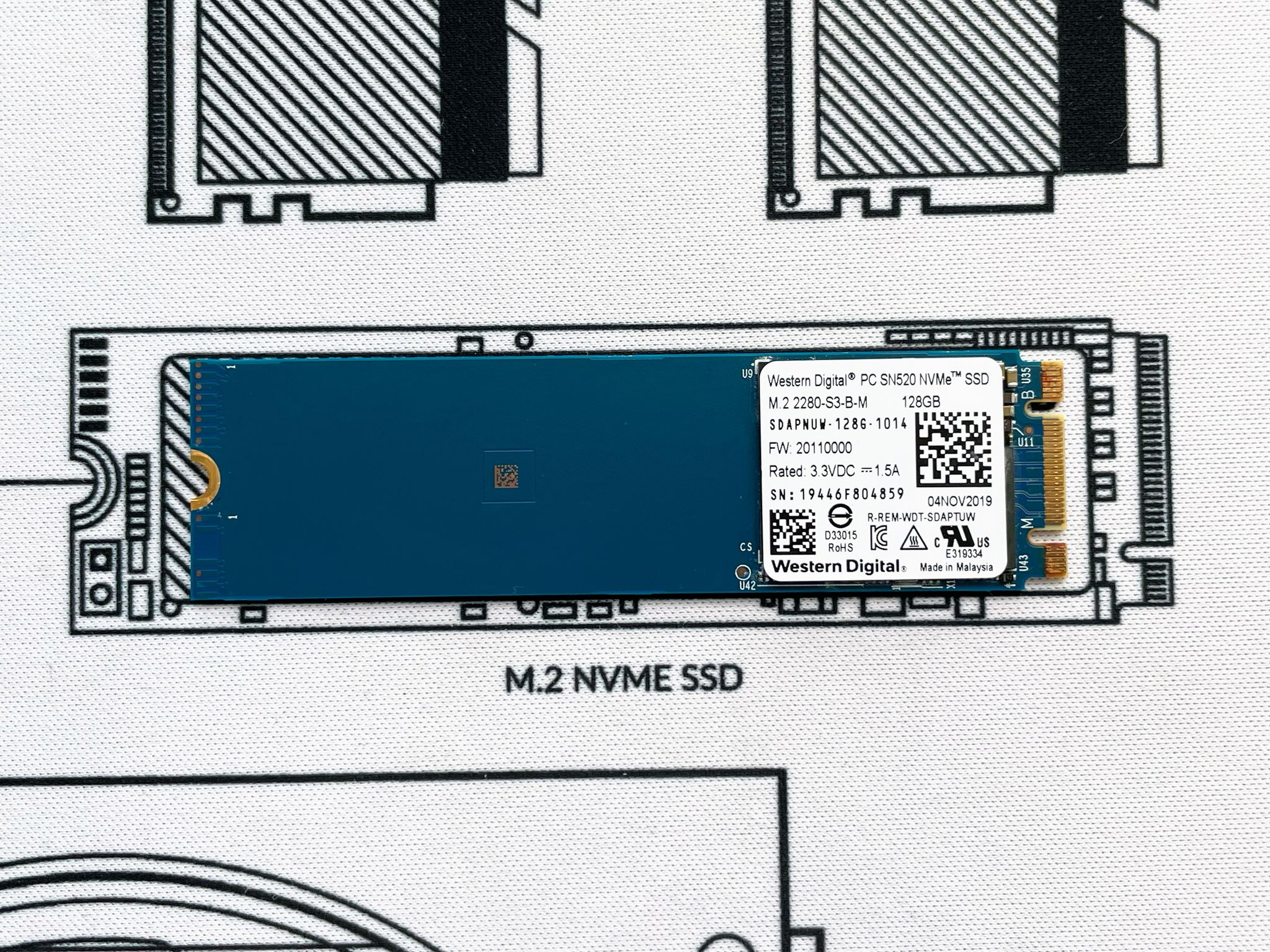 Western Digital SN520 128GB NVMe PCIe Gen3 x 2 M.2 2280 Internal M.2 SSD