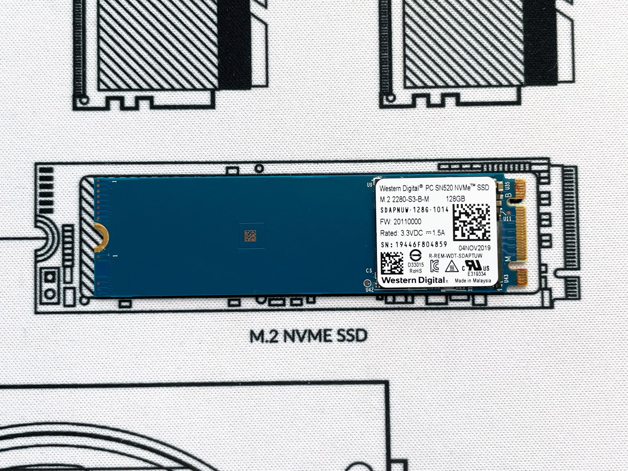Western Digital SN520 128GB NVMe PCIe Gen3 x 2 M.2 2280 Internal M.2 SSD