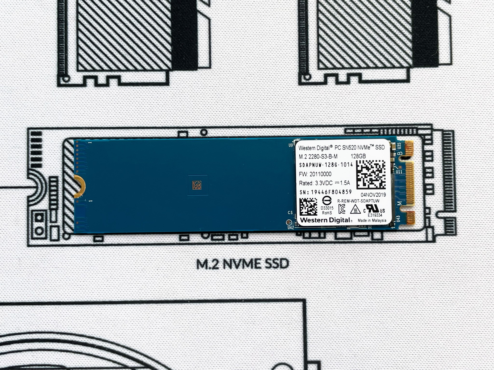 Western Digital SN520 128GB NVMe PCIe Gen3 x 2 M.2 2280 Internal M.2 SSD
