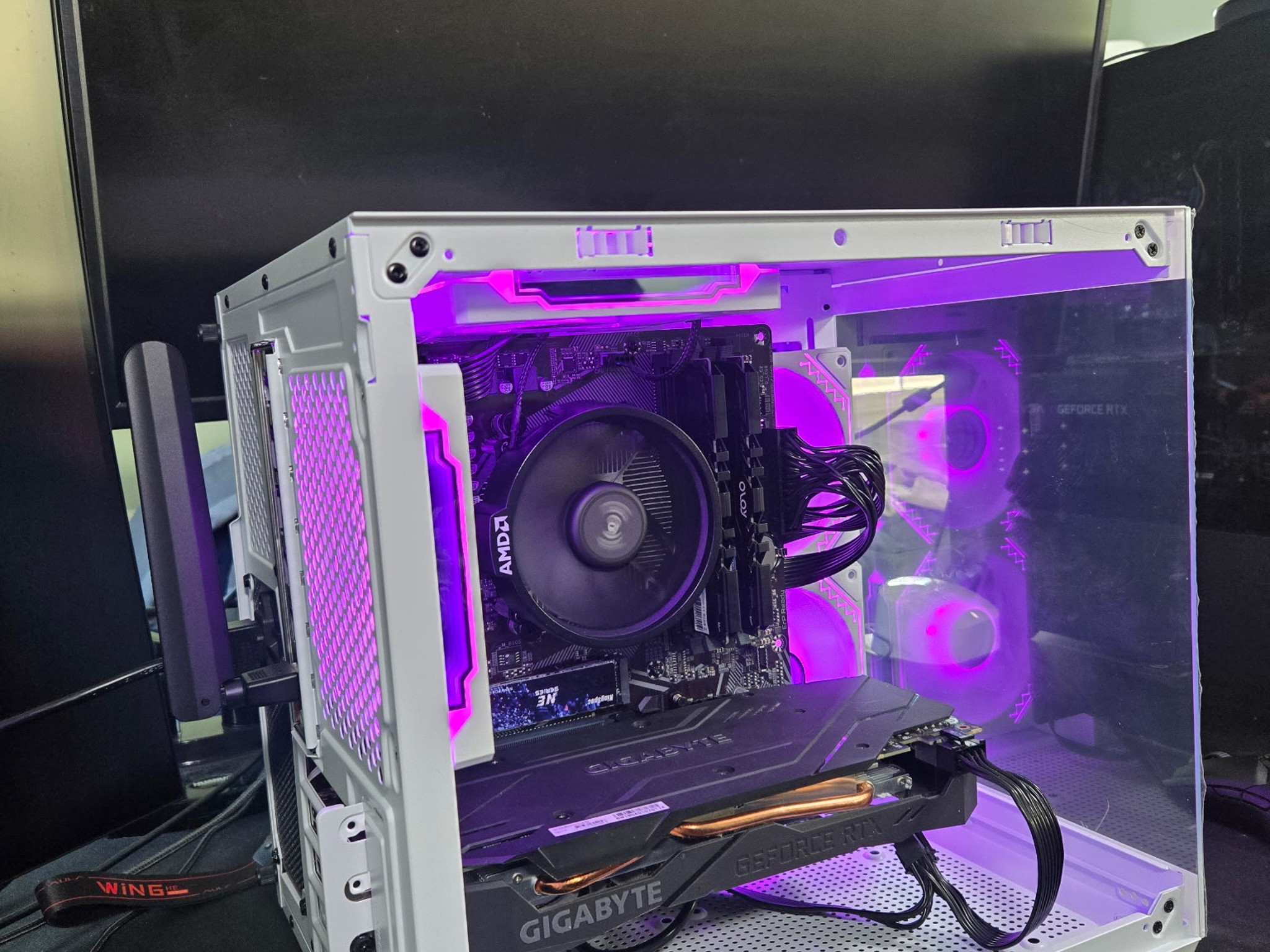 A 1080p/1440p custom gaming pc with a Gigabyte GeForce RTX OC 2060 and an AMD Ryzen 5 5500