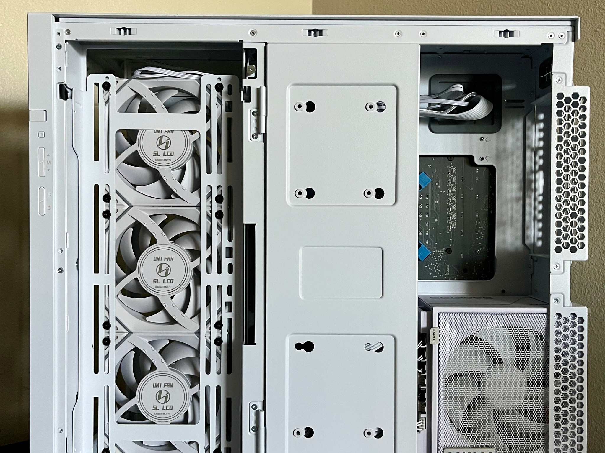ALL WHITE GAMING PC Foreign 5080/ 64Gb DDR5/ I9 14900K/ 1200 PSU