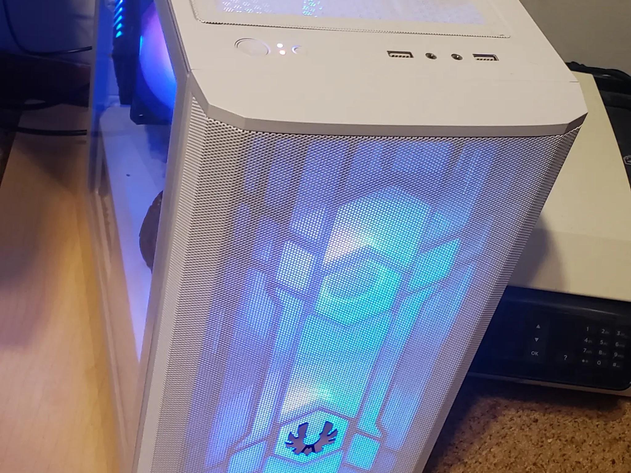 Xeon CPU RX6600 Windows 11 Gaming PC