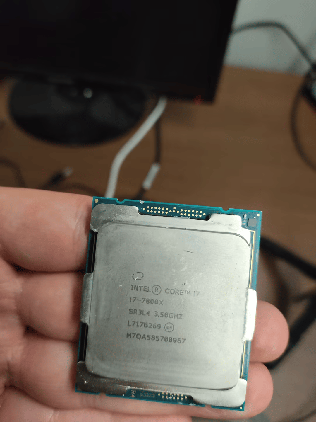 Intel i7-7800X CPU