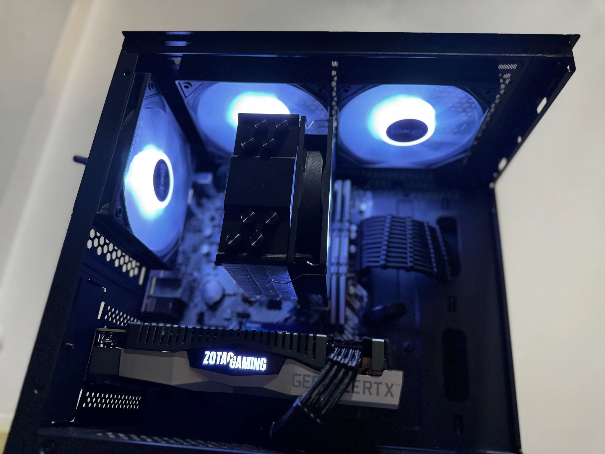 Budget Gaming PC (Ryzen 5 + RTX 2060 + 16gb of ram)