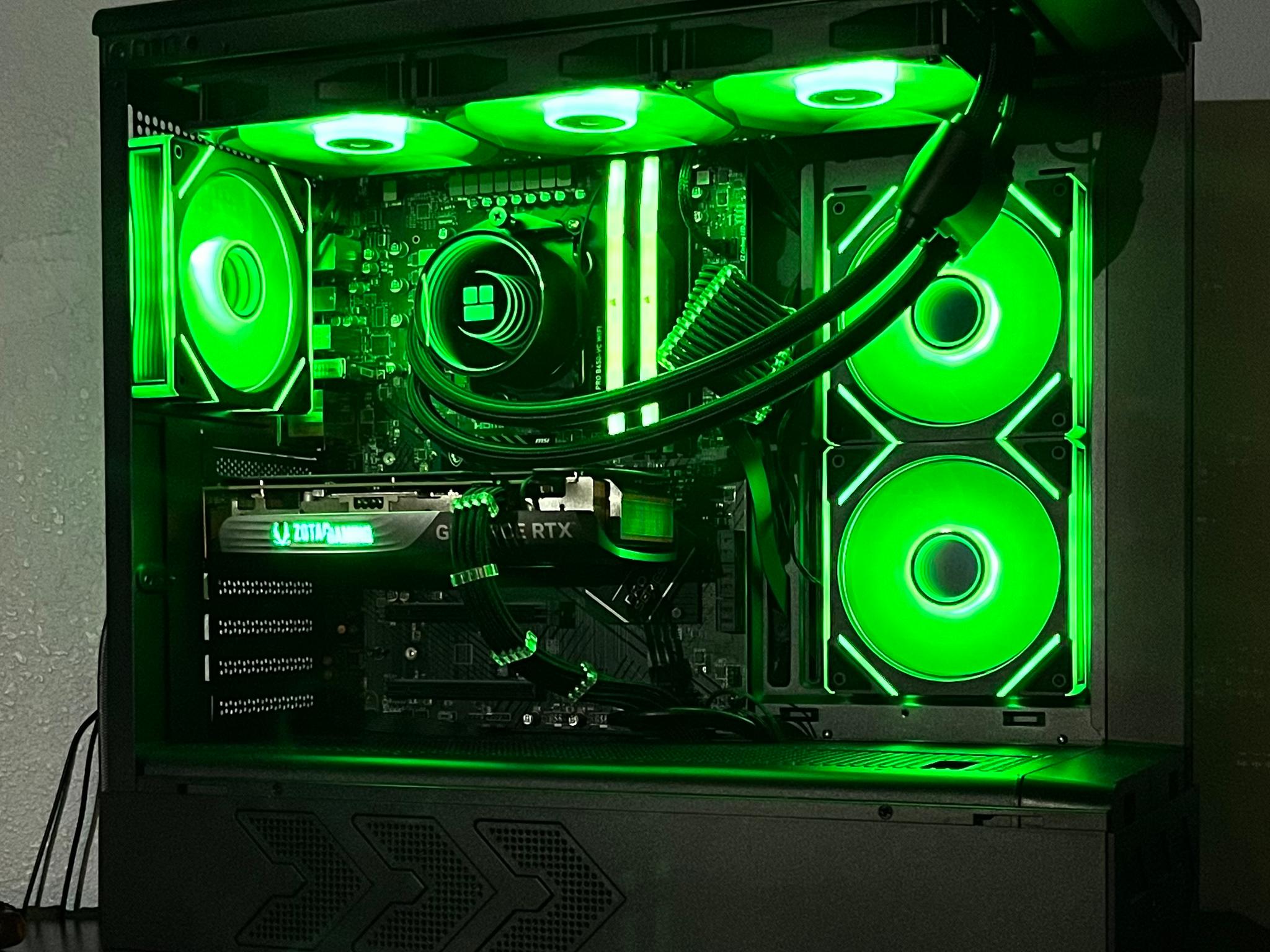 🟦High End Gaming PC⬛️| RTX 4070 OC | Ryzen 7 7700 | 32 GB DDR5 | 1 TB SSD
