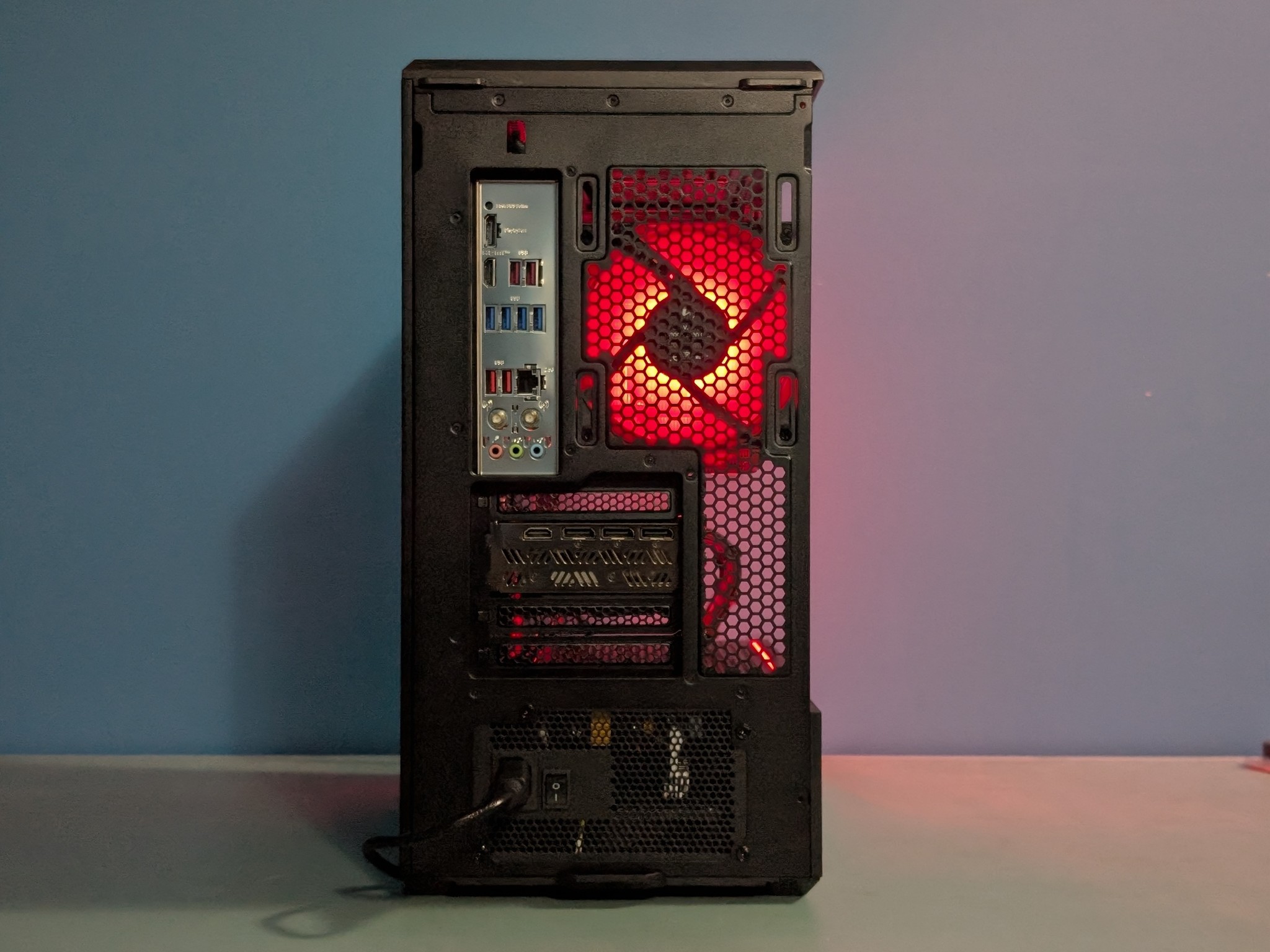 Crimson Apex | RTX 3070 | Ryzen 5 7500F | Red & Black Gaming PC