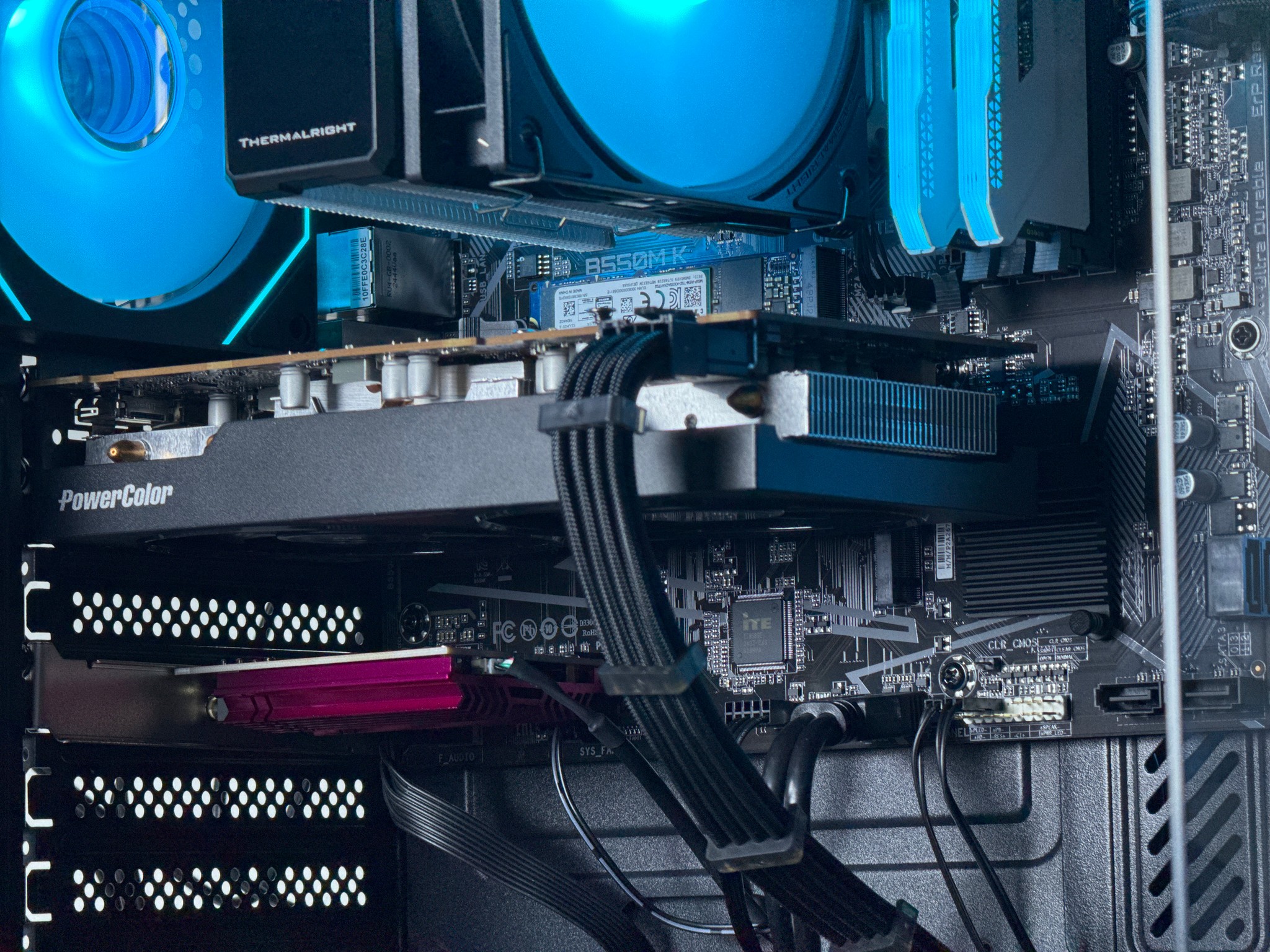 1080P Budget King | RX 6600XT | Ryzen 5 | 16 Gb Ram | 512Gb SSD | WIFI/BT |