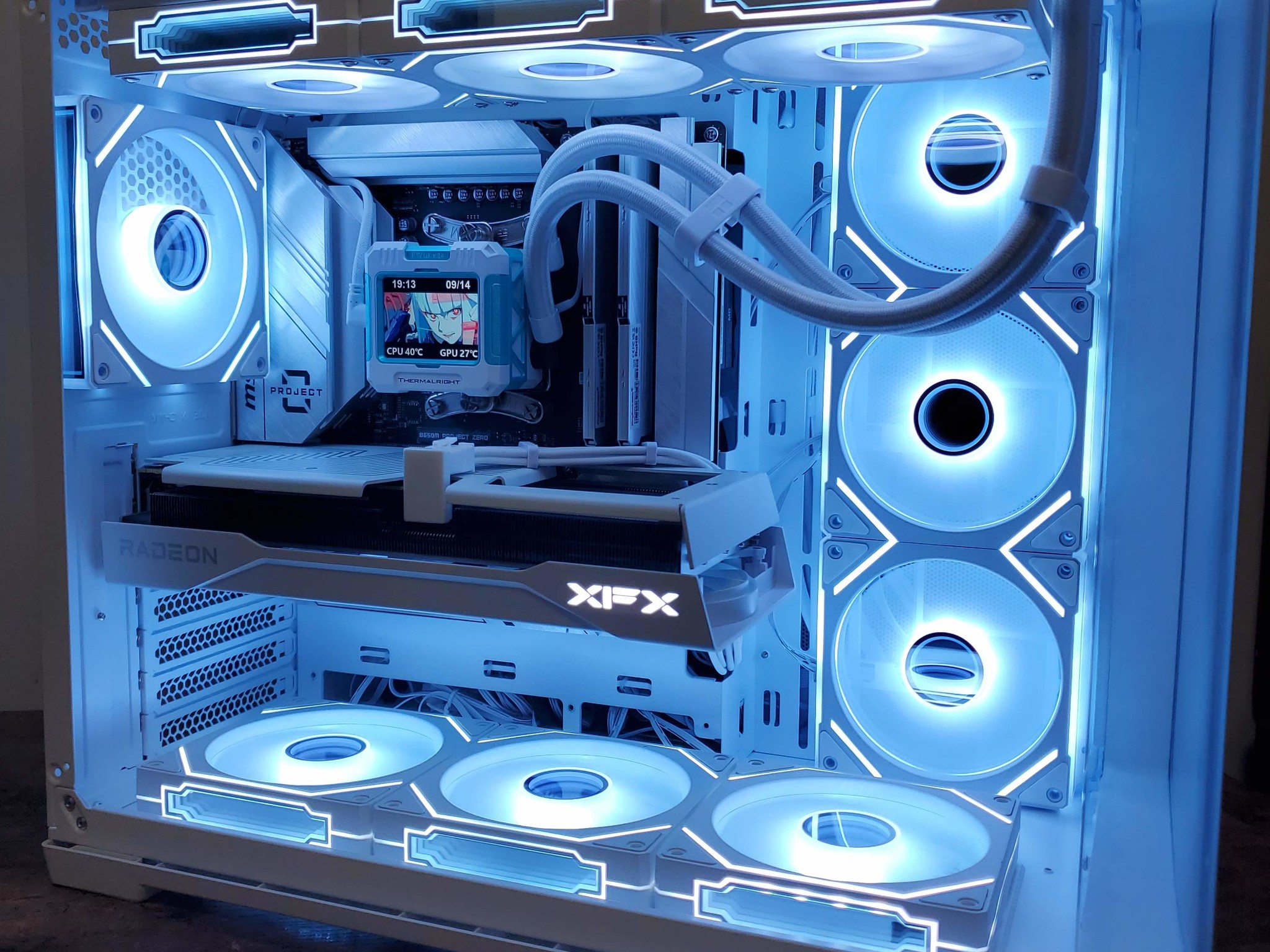 ❄️ Azure Glow: Ryzen 5 7500F | RX 9060 XT 16GB | 32GB DDR5 | 1TB NVMe | ATX Powerhouse 🚀