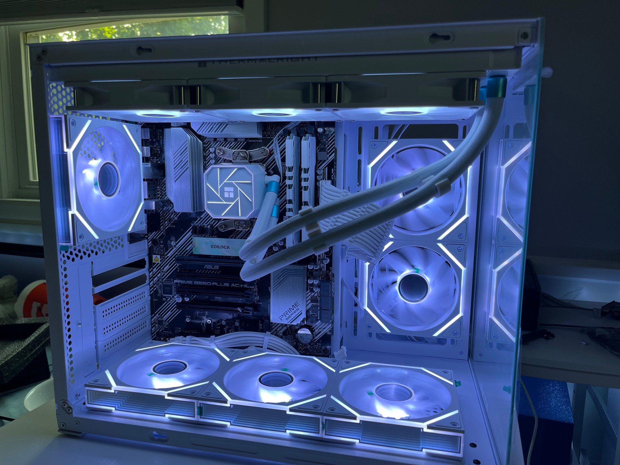 Radeon RX 6600 Custom Gaming PC - Ryzen 5 5500, 16GB RAM