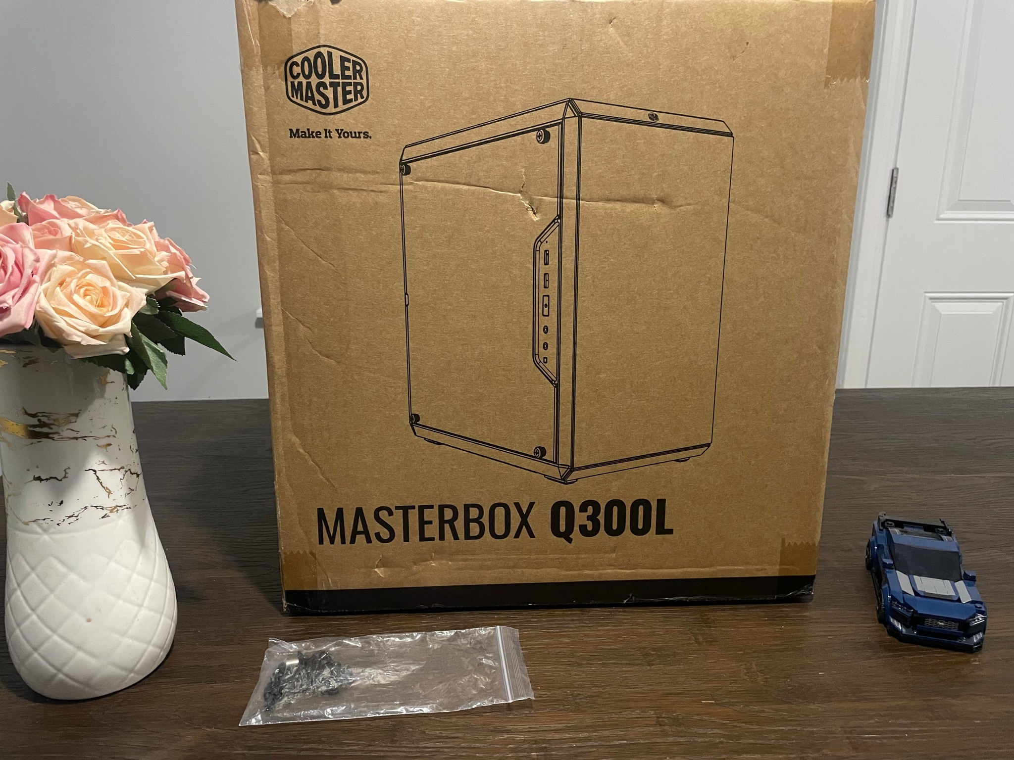 COOLERMASTER MASTER BOX Q300L “White”