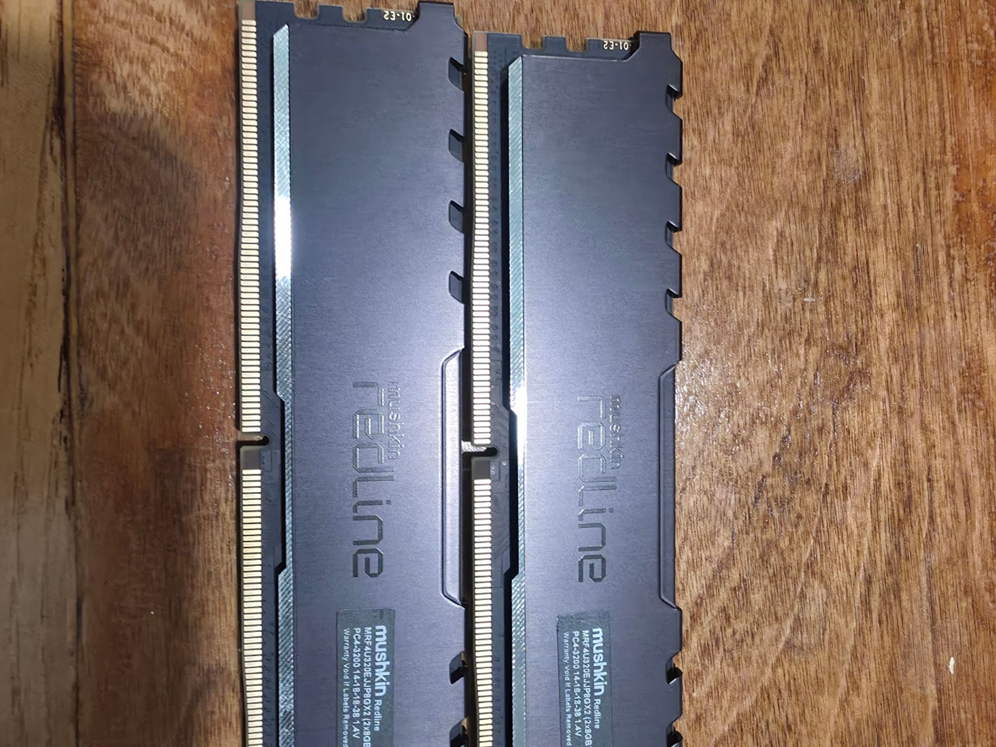 Mishkin ddr4 (2X8gb) sticks 3200 cl14 RedlineST K2