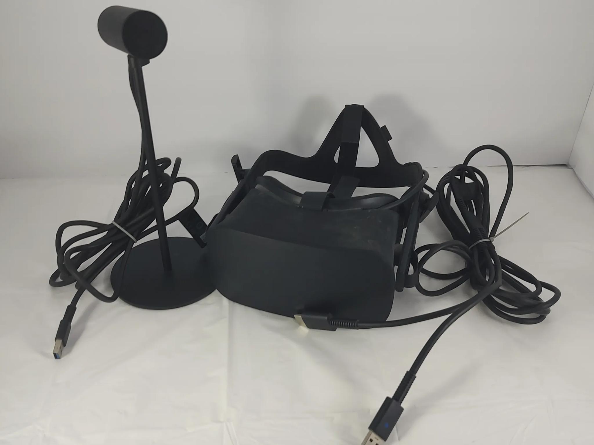 Oculus Rift CV1 - No Controllers