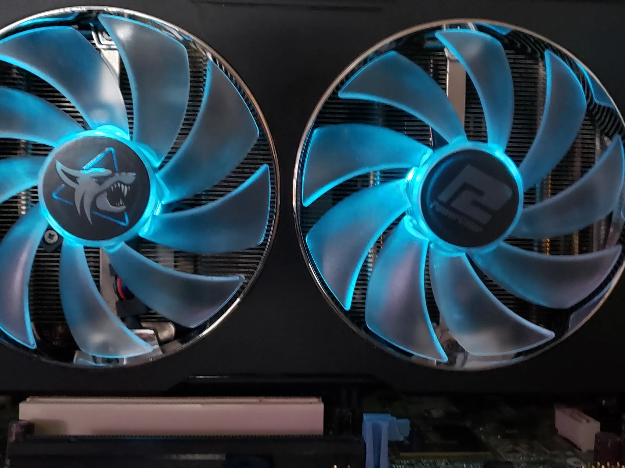 PowerColor RX 6600 Hellhound
