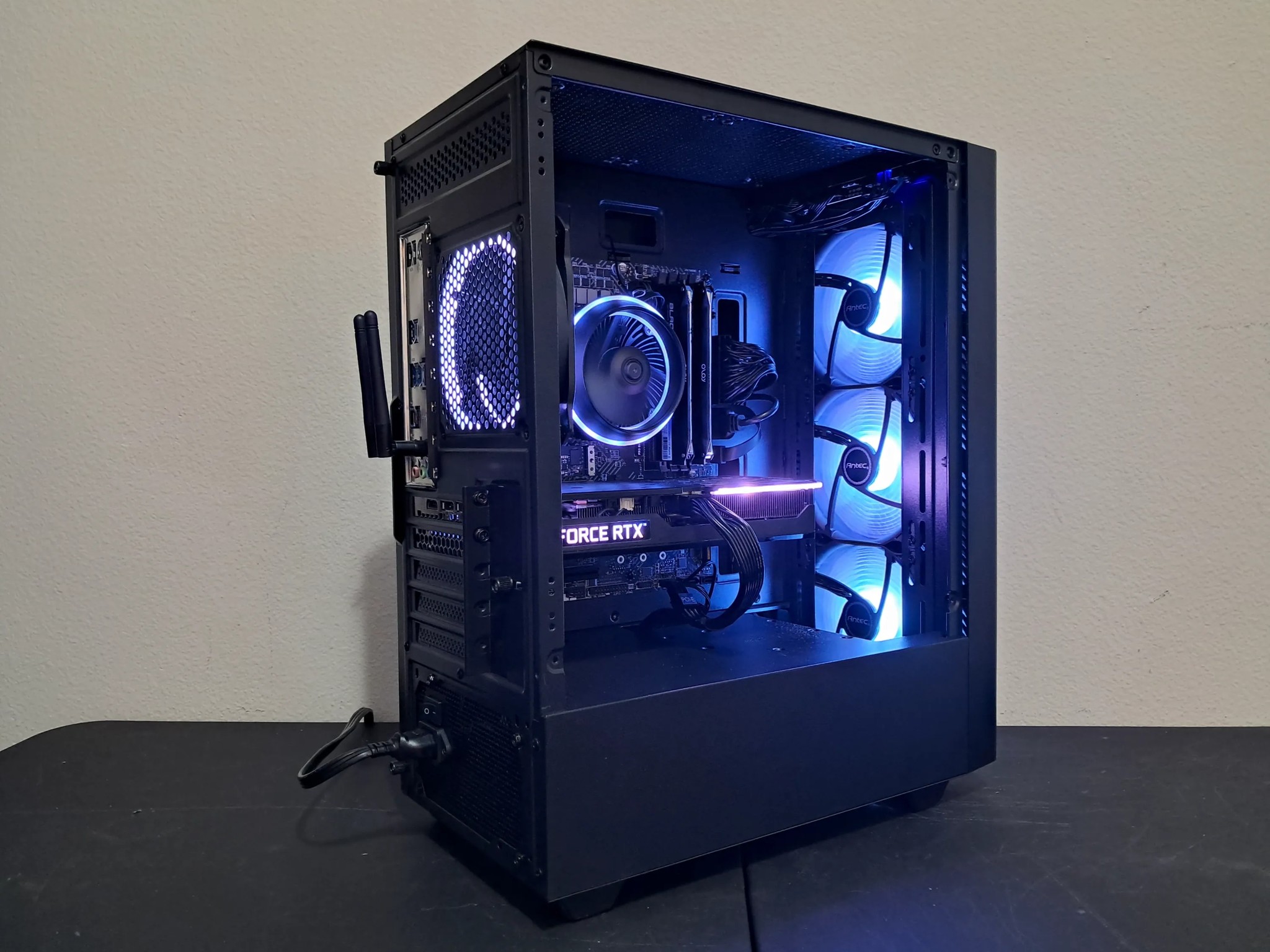 ⚫⚔️1080p Ultra Slayer⚔️⚫Nvidia RTX 3060 12GB | Intel Core i3-12100f | 1TB SSD | 16GB DDR4 | PCIe 4.0