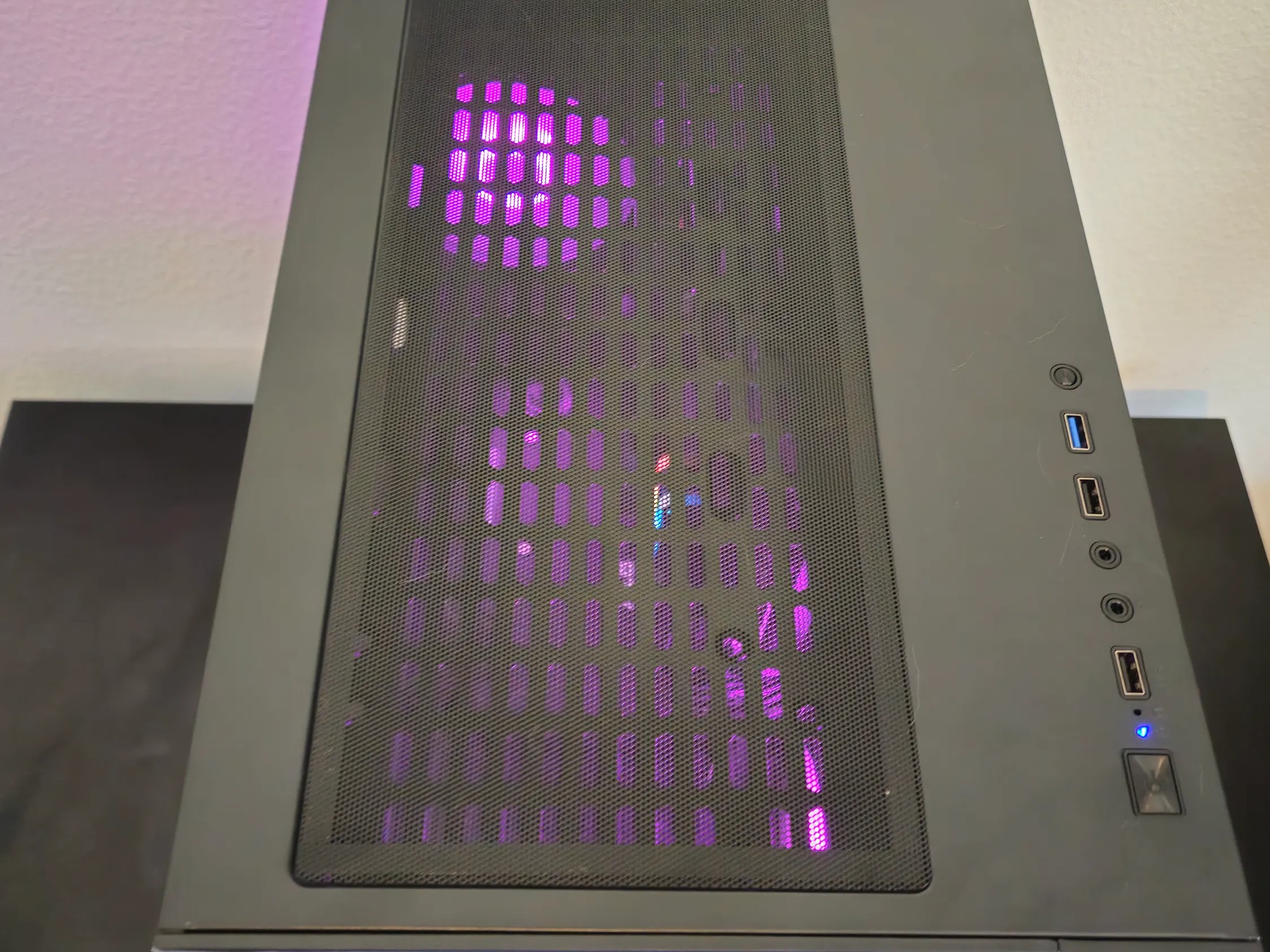 Nebula // RTX 3070 // Ryzen 5 5600x // 32GB DDR4 // 1TB GEN 4 NVME // WIFI + BT