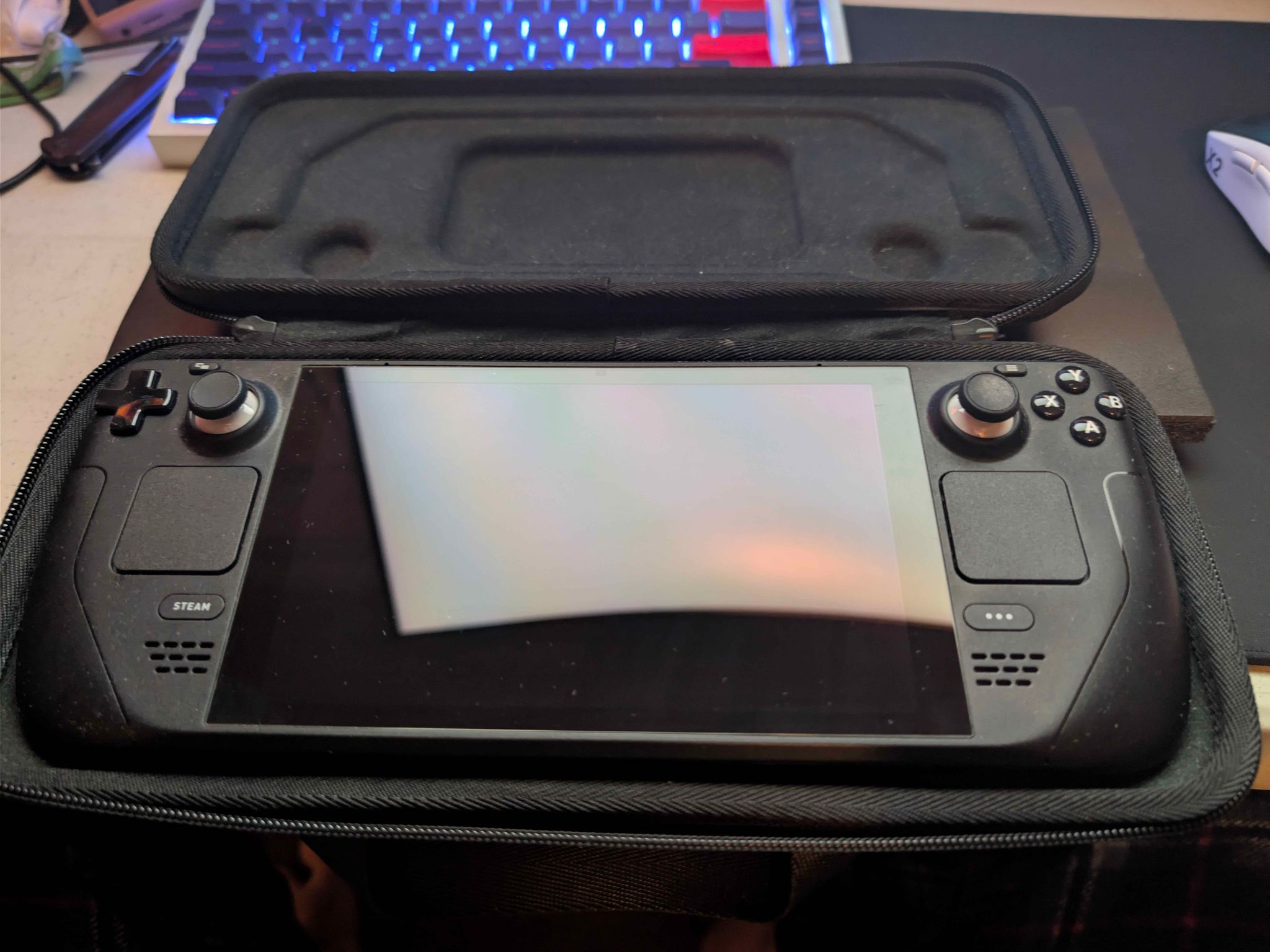 Valve Steam Deck 64gb w/ 512gb sd card