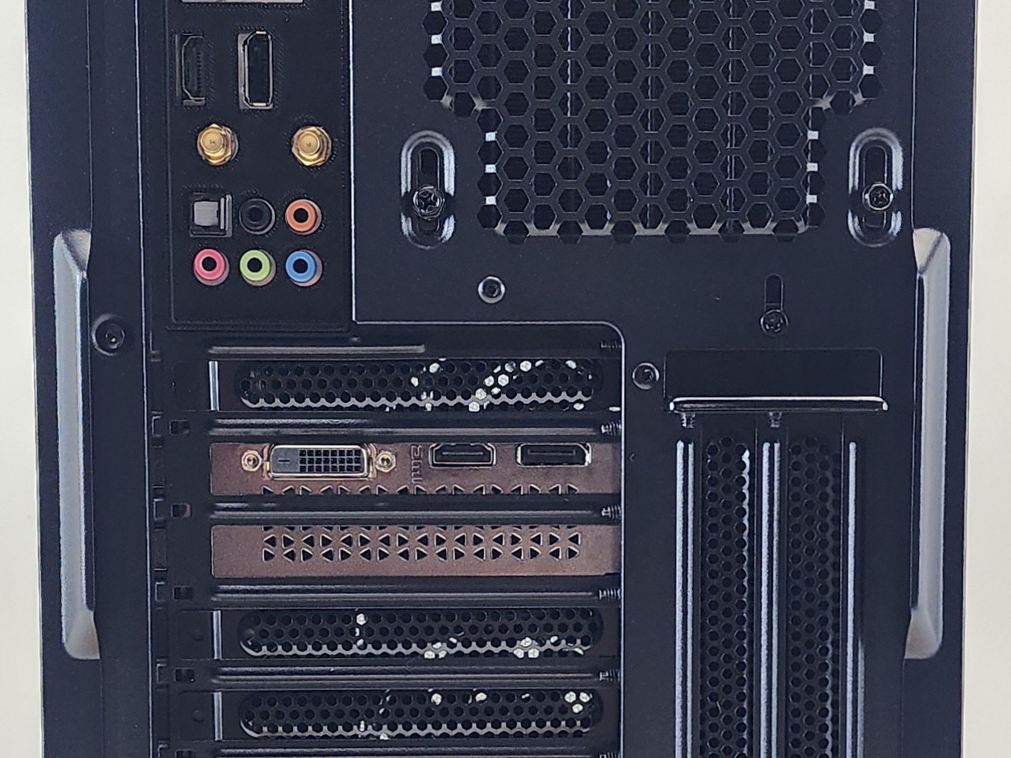 Gaming PC Ryzen 5 5500 16GB RAM 512GB SSD+500GB HDD RTX 3050 6GB Win11 Computer