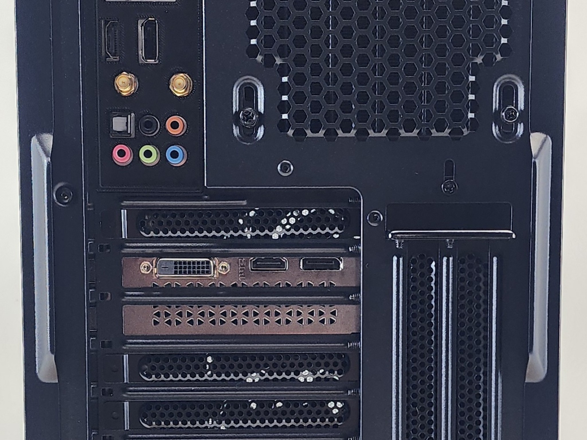 Gaming PC Ryzen 5 5500 16GB RAM 512GB SSD+500GB HDD RTX 3050 6GB Win11 Computer